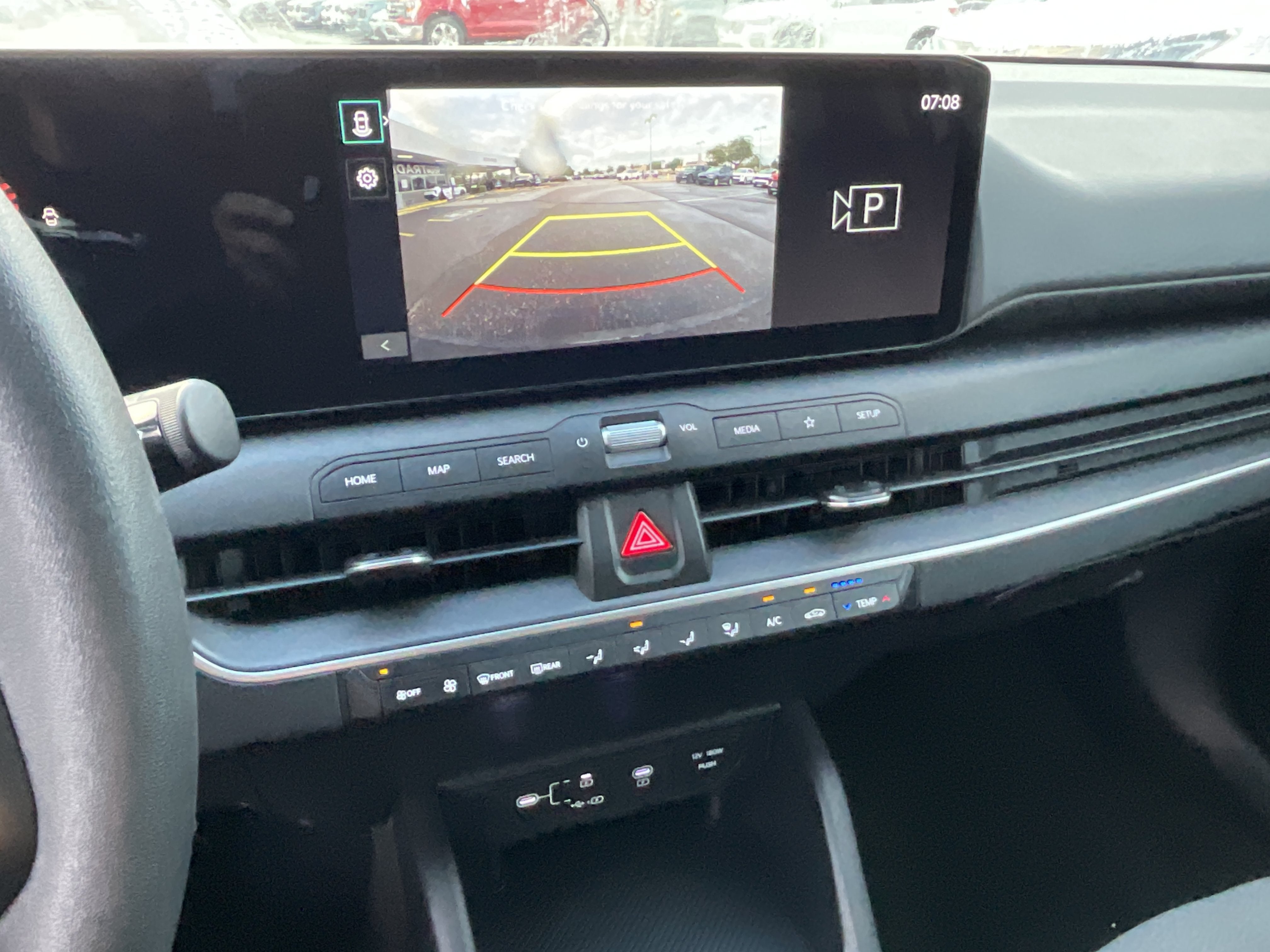 2025 Kia K4 LXS*CLEAN CARFAX/1 OWNER