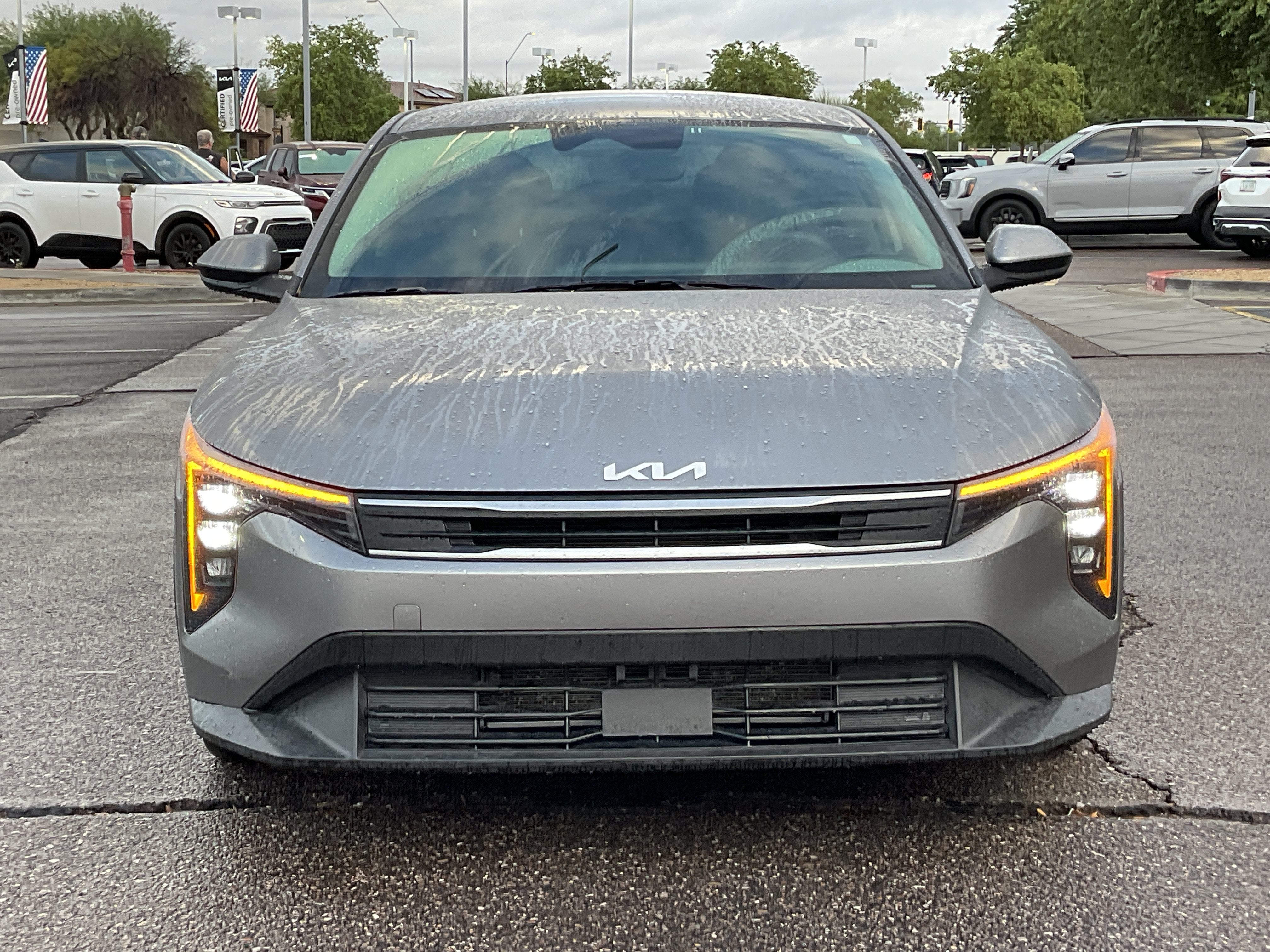 2025 Kia K4 LXS*CLEAN CARFAX/1 OWNER