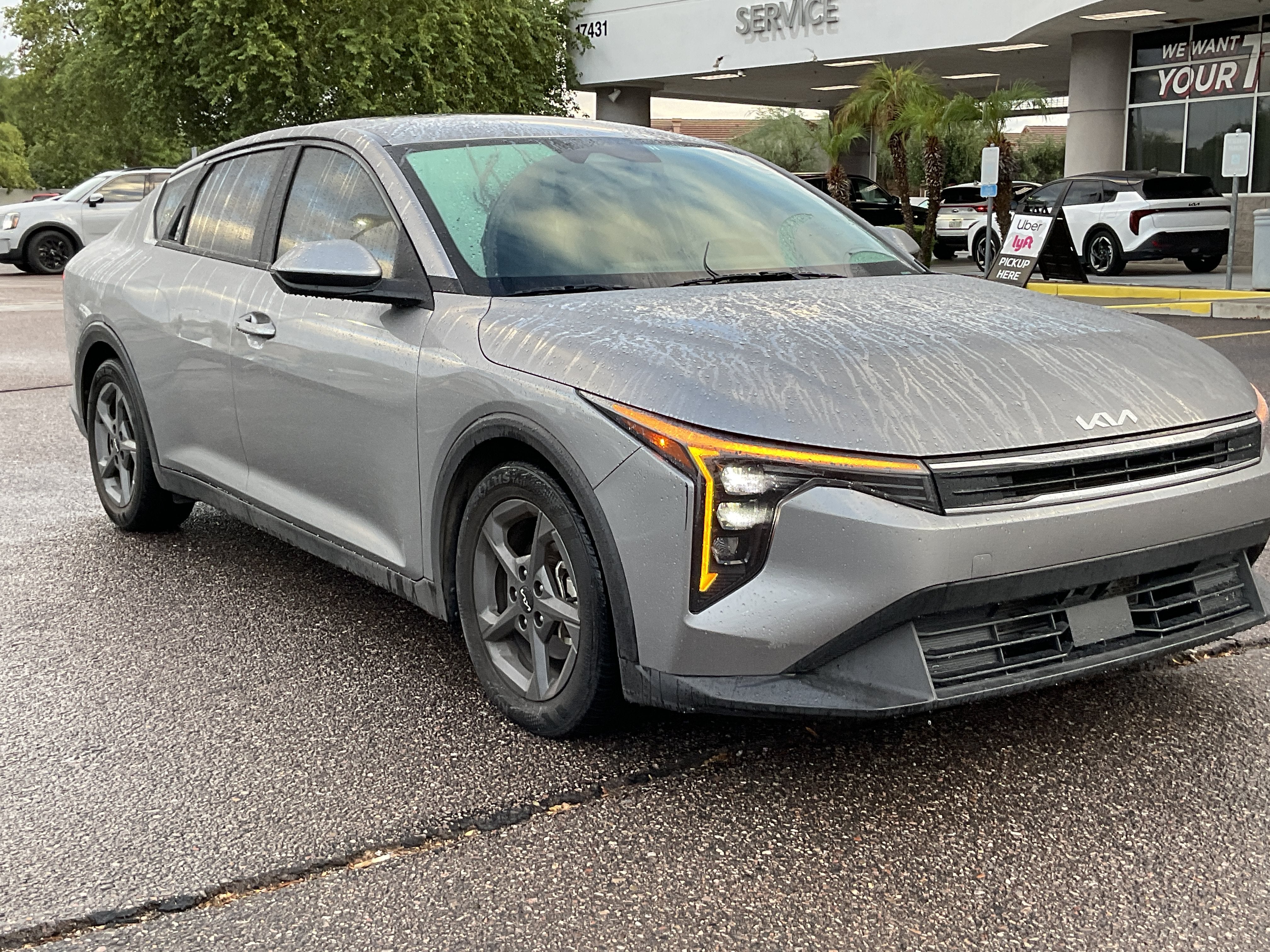2025 Kia K4 LXS*CLEAN CARFAX/1 OWNER