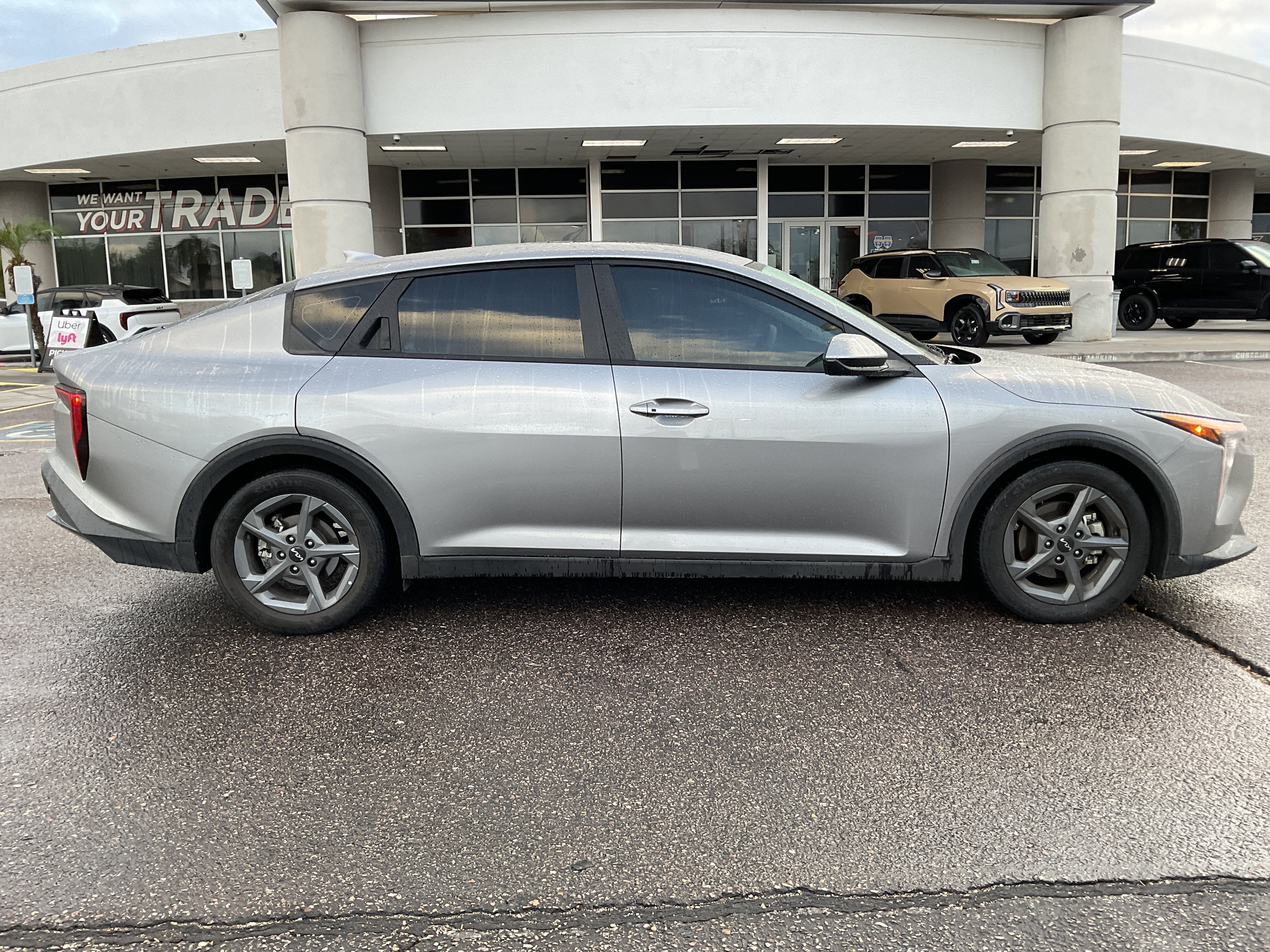 2025 Kia K4 LXS*CLEAN CARFAX/1 OWNER