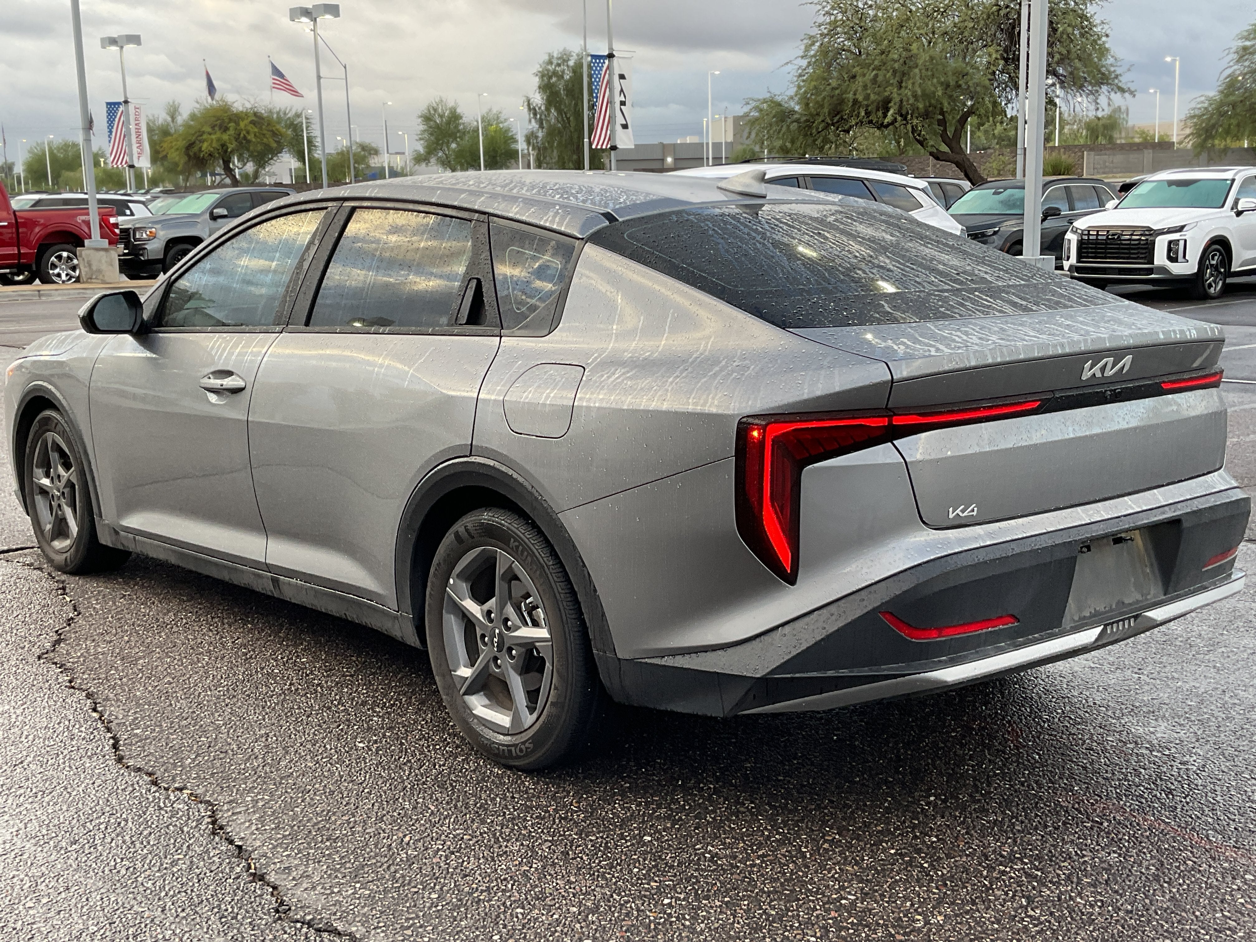 2025 Kia K4 LXS*CLEAN CARFAX/1 OWNER