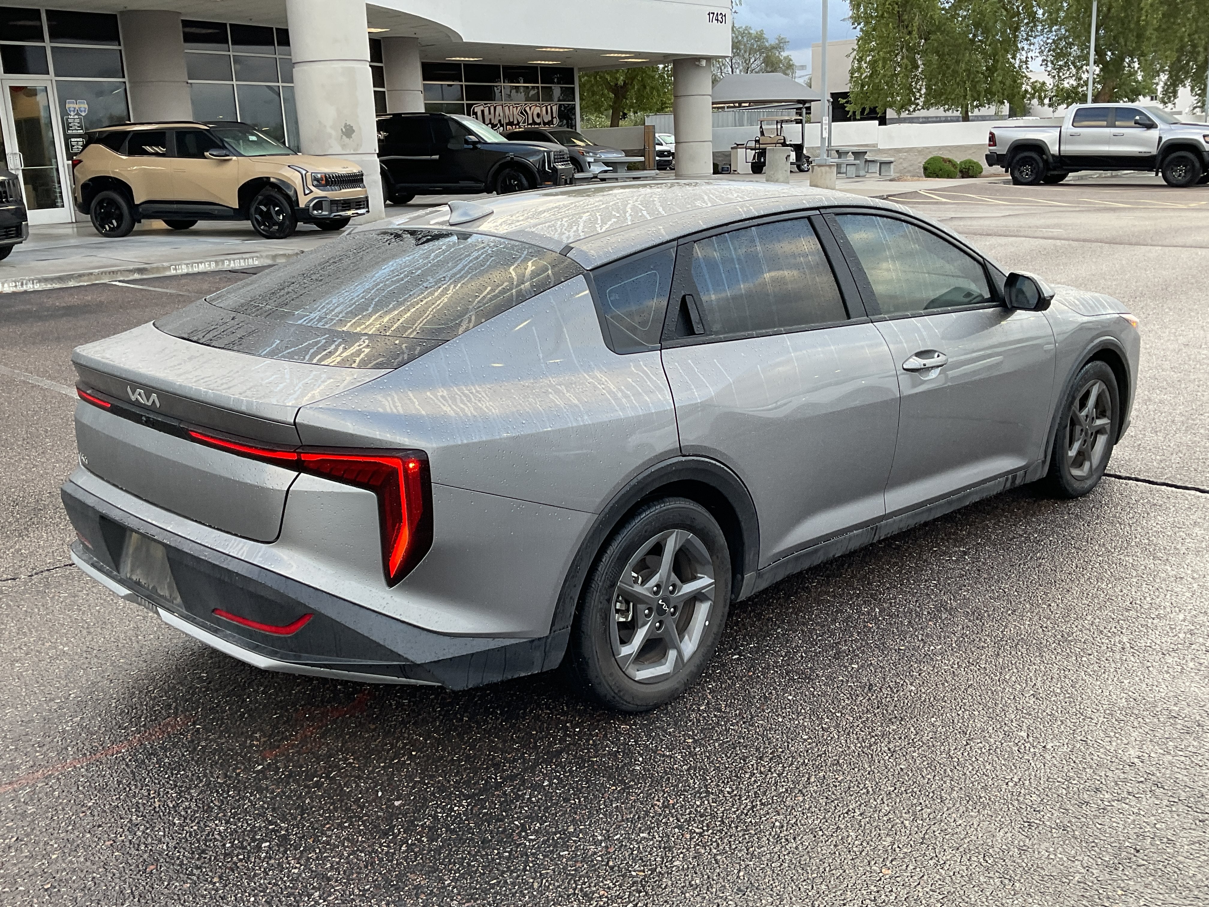 2025 Kia K4 LXS*CLEAN CARFAX/1 OWNER
