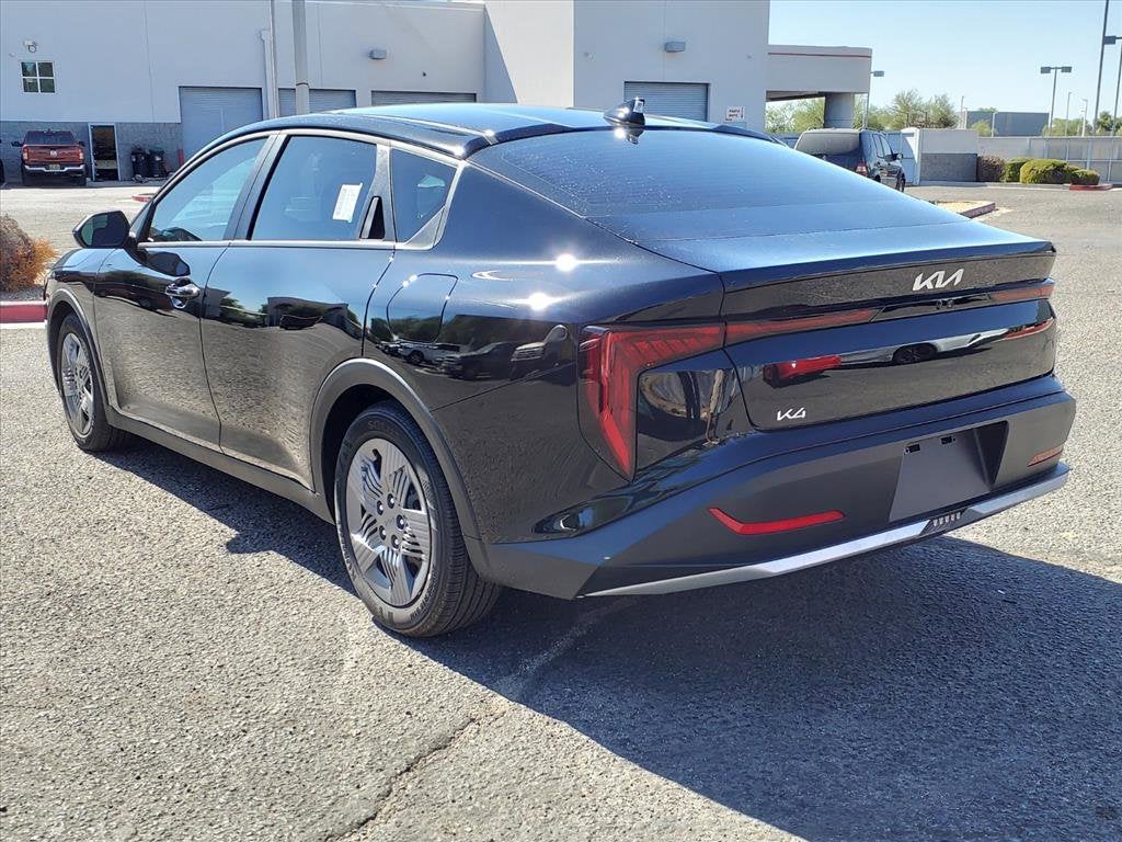 2025 Kia K4 LX