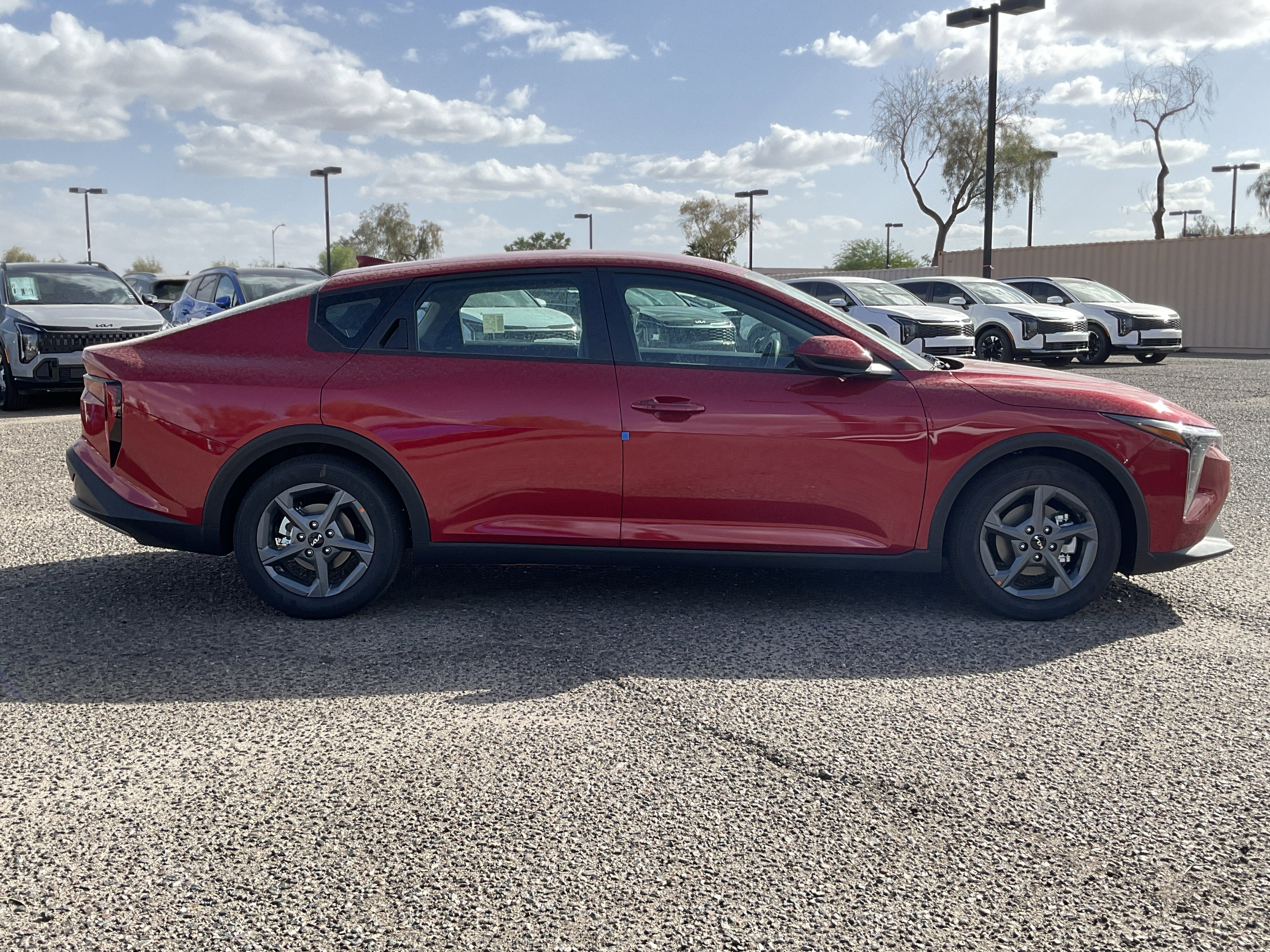 2026 Kia K4 LXS