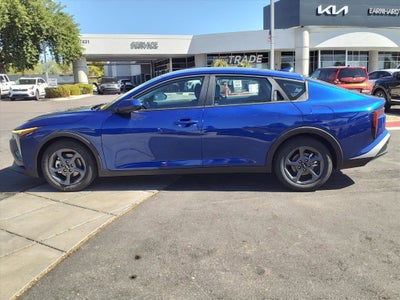 2025 Kia K4 LXS