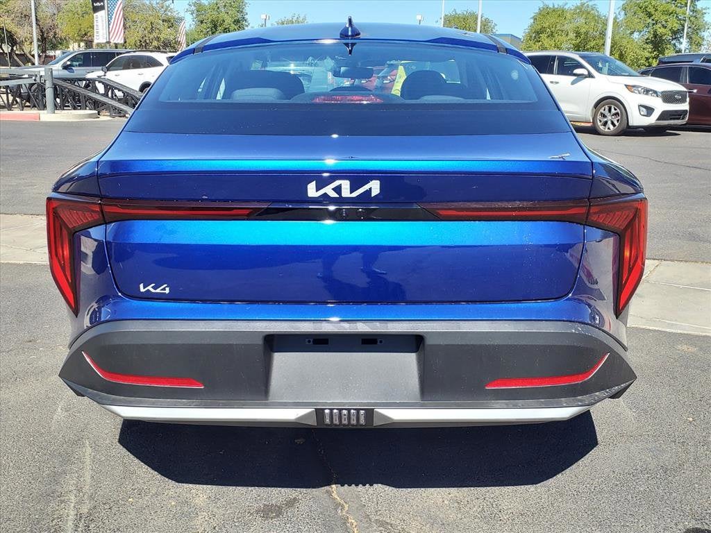 2025 Kia K4 LXS