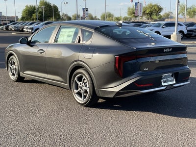 2026 Kia K4 LXS