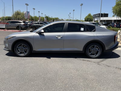2026 Kia K4 LXS