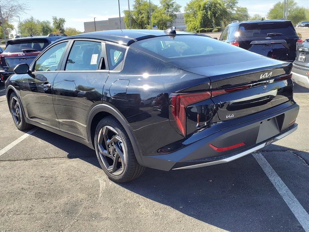2025 Kia K4 EX