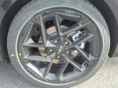 2025 Kia K4 GT-Line Turbo