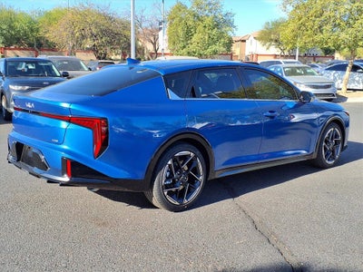 2025 Kia K4 GT-Line