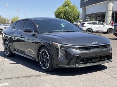 2025 Kia K4 GT-Line