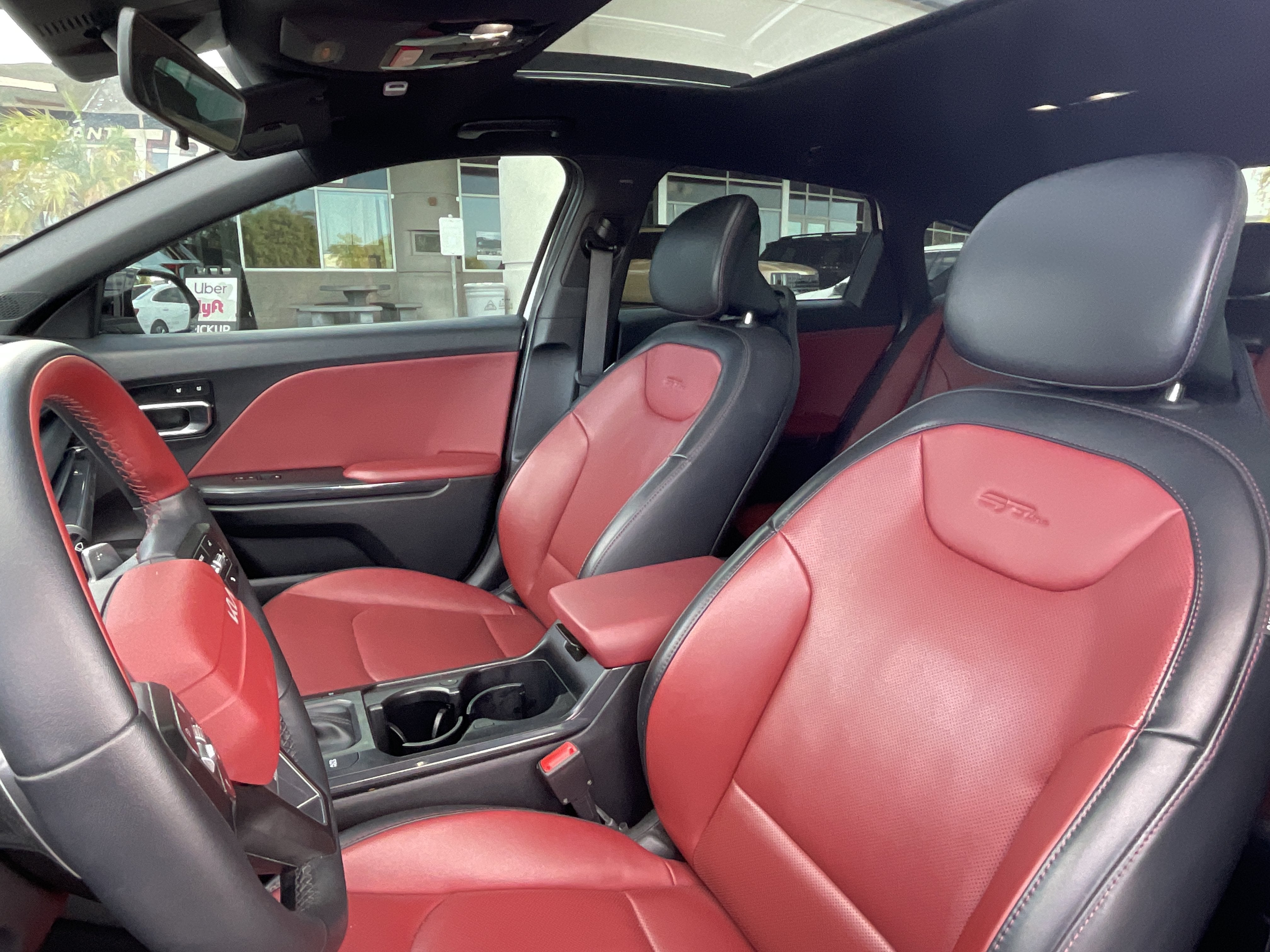 2025 Kia K4 GT-Line