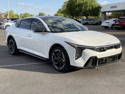 2025 Kia K4 GT-Line
