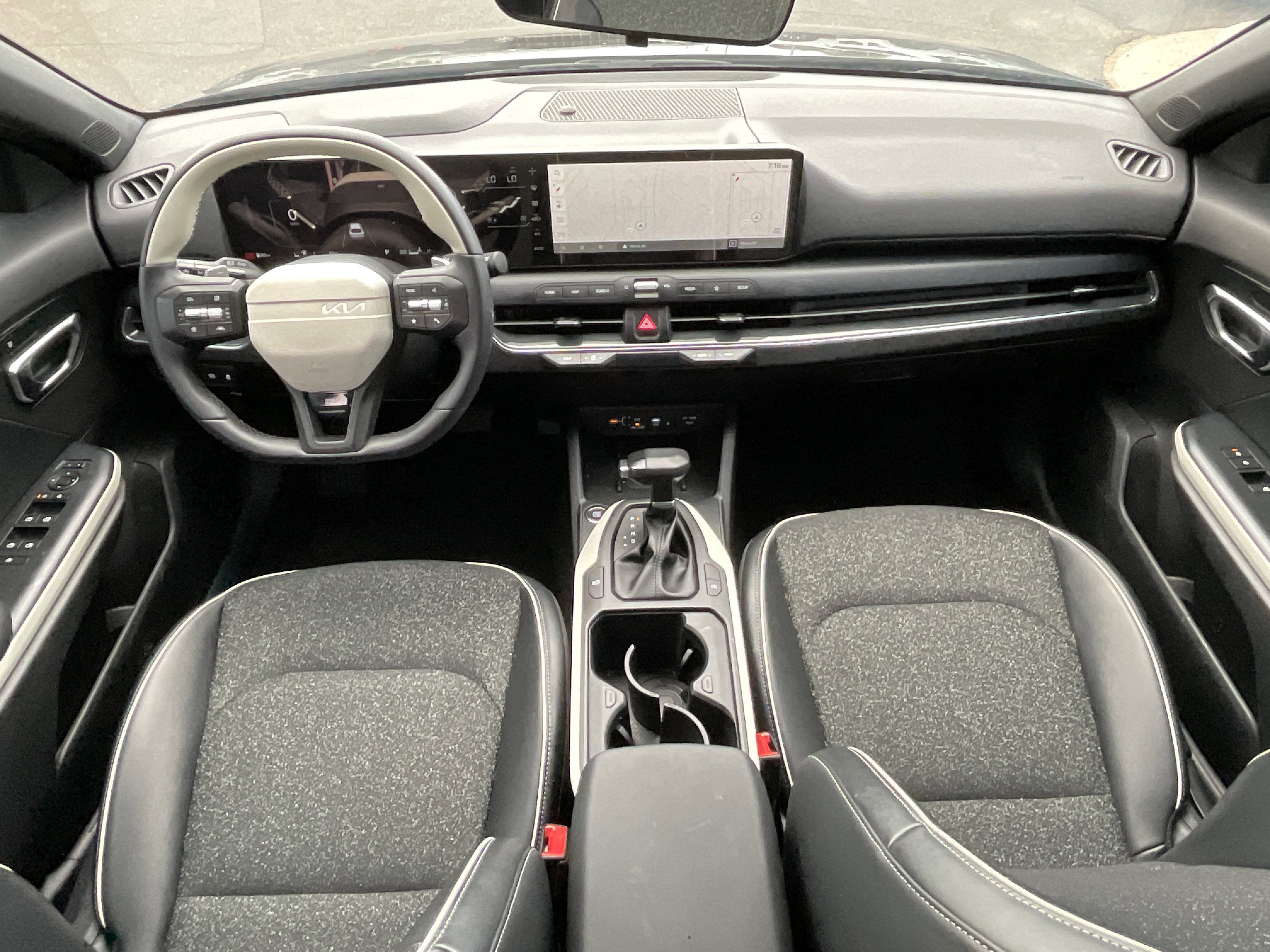 2025 Kia K4 GT-Line*CLEAN CARFAX