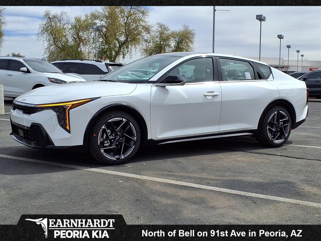 2025 Kia K4 GT-Line