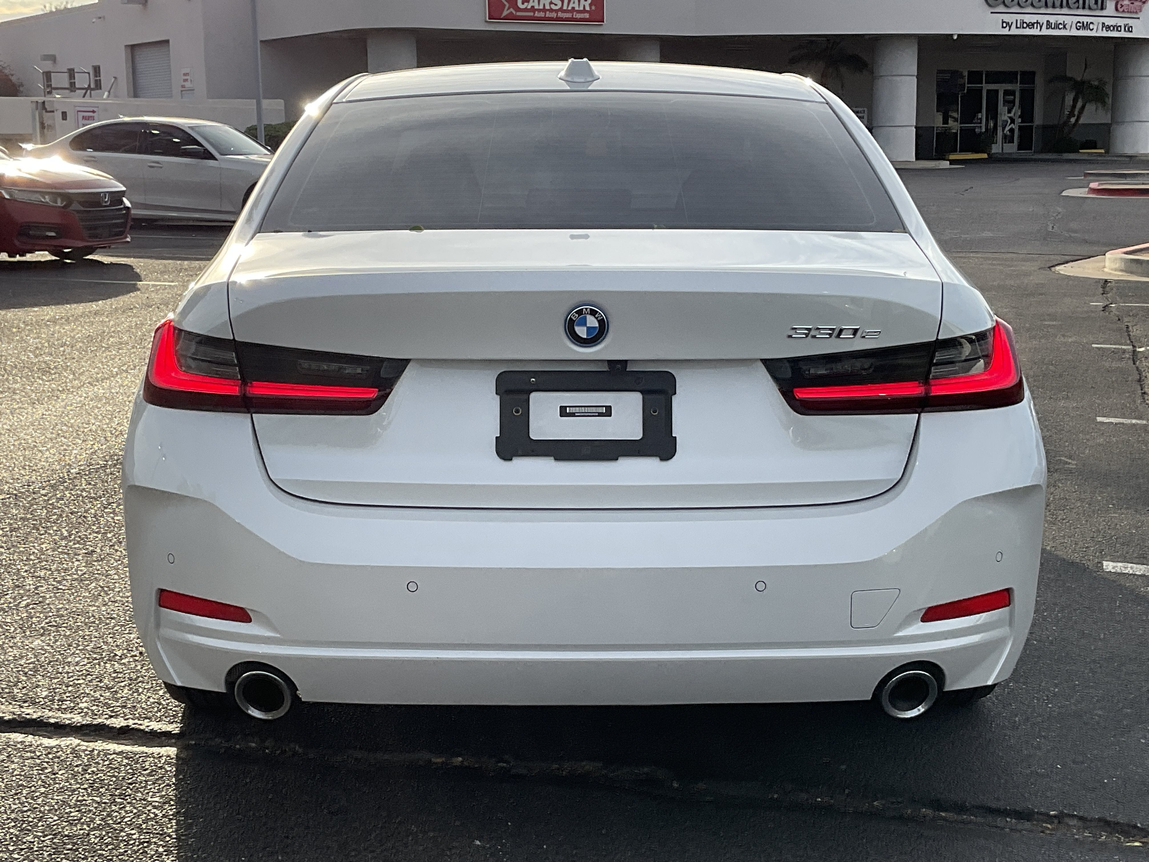 2023 BMW 3 Series 330e