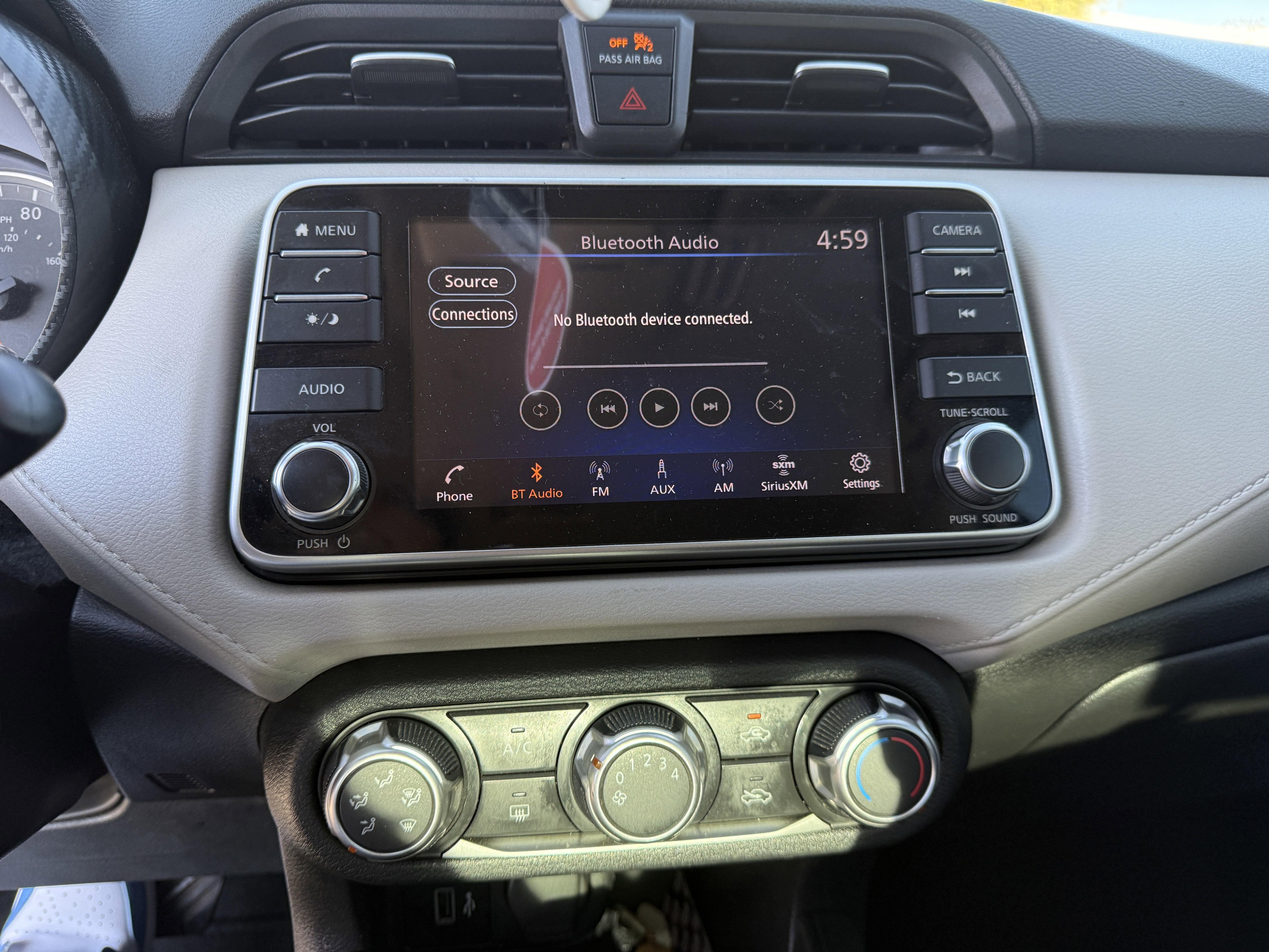 2021 Nissan Versa SV