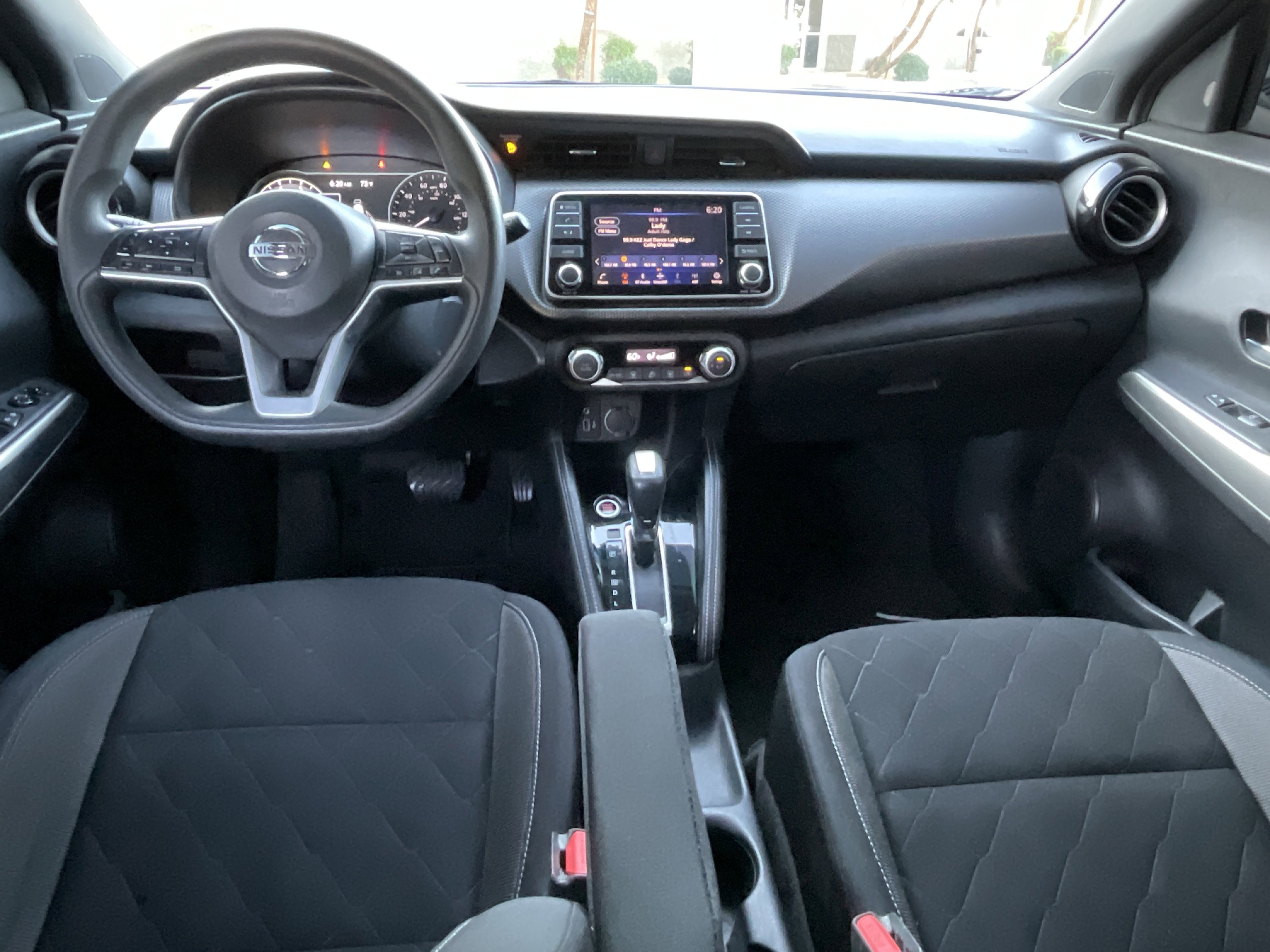 2018 Nissan Kicks SV* LOW MILES
