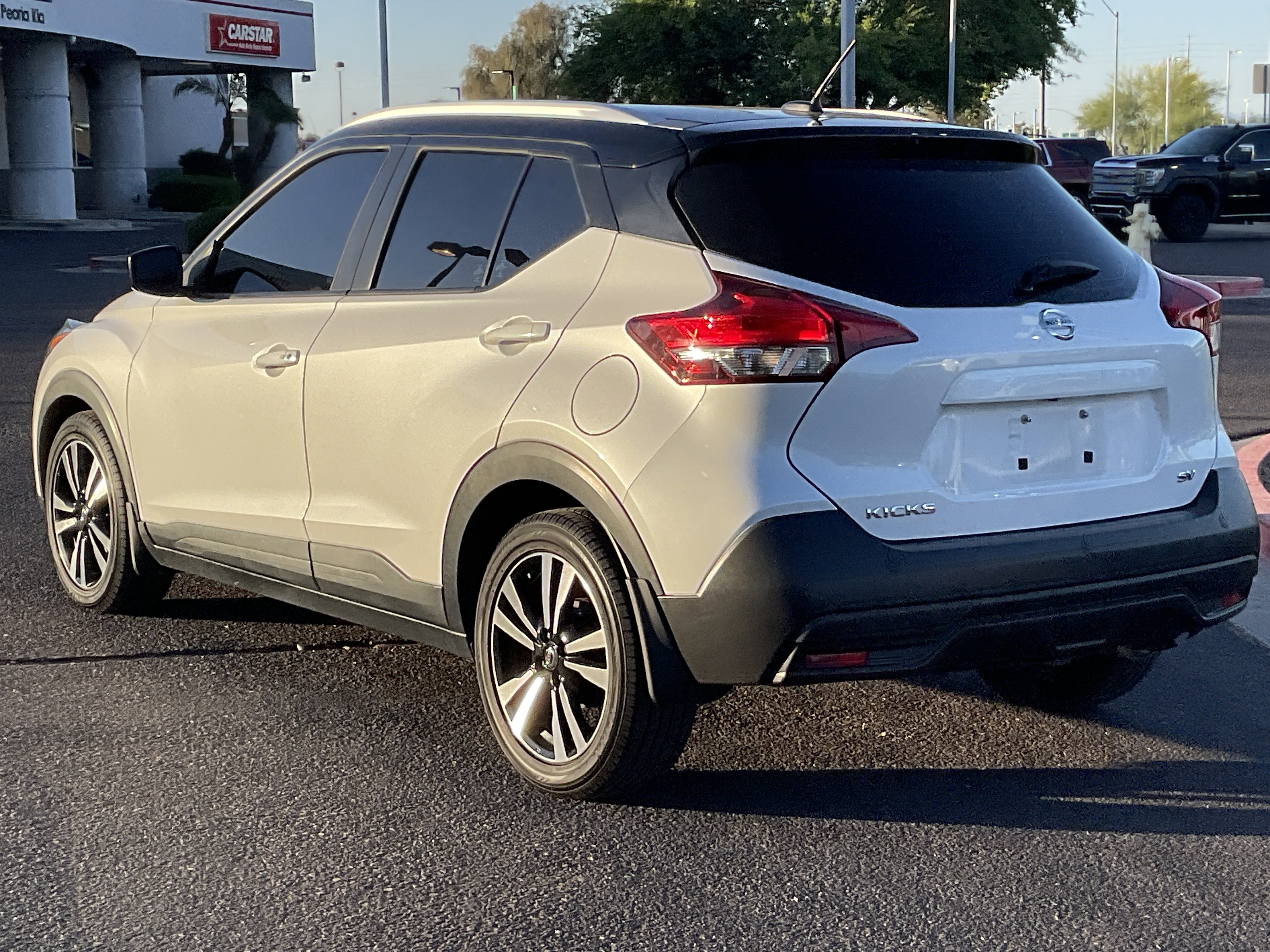 2018 Nissan Kicks SV* LOW MILES