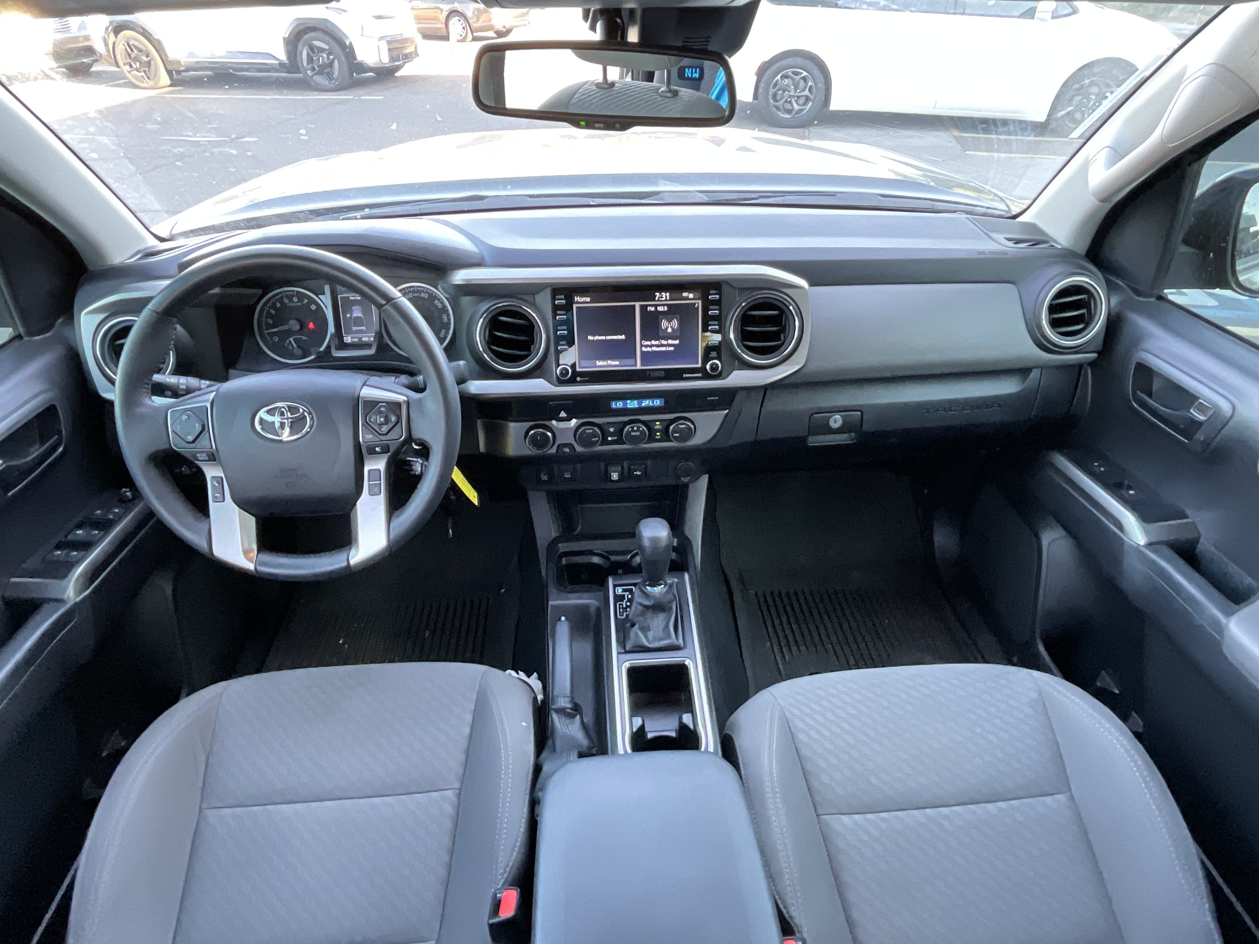 2022 Toyota Tacoma 4WD SR