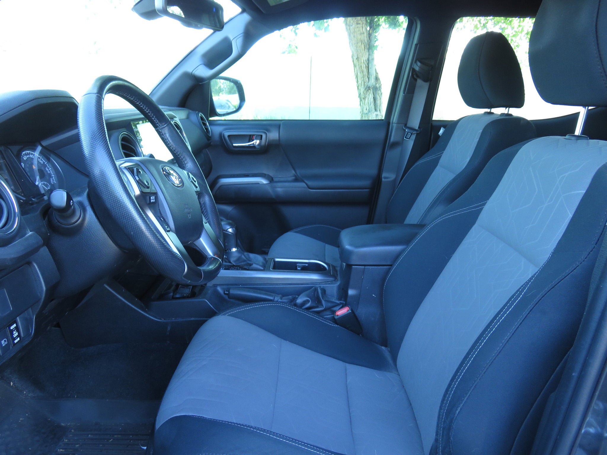 2023 Toyota Tacoma 4WD TRD Off Road