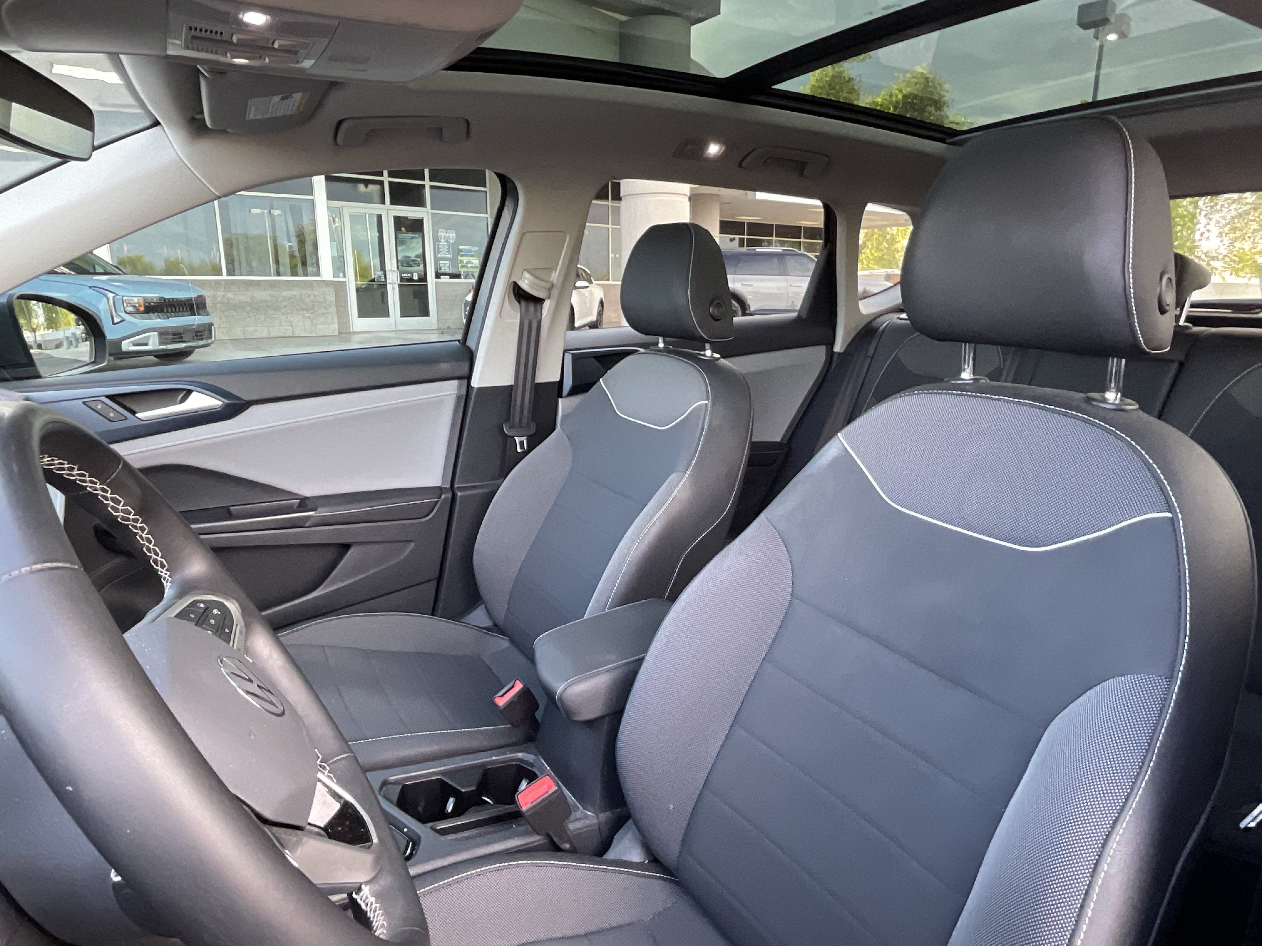 2024 Volkswagen Taos SE