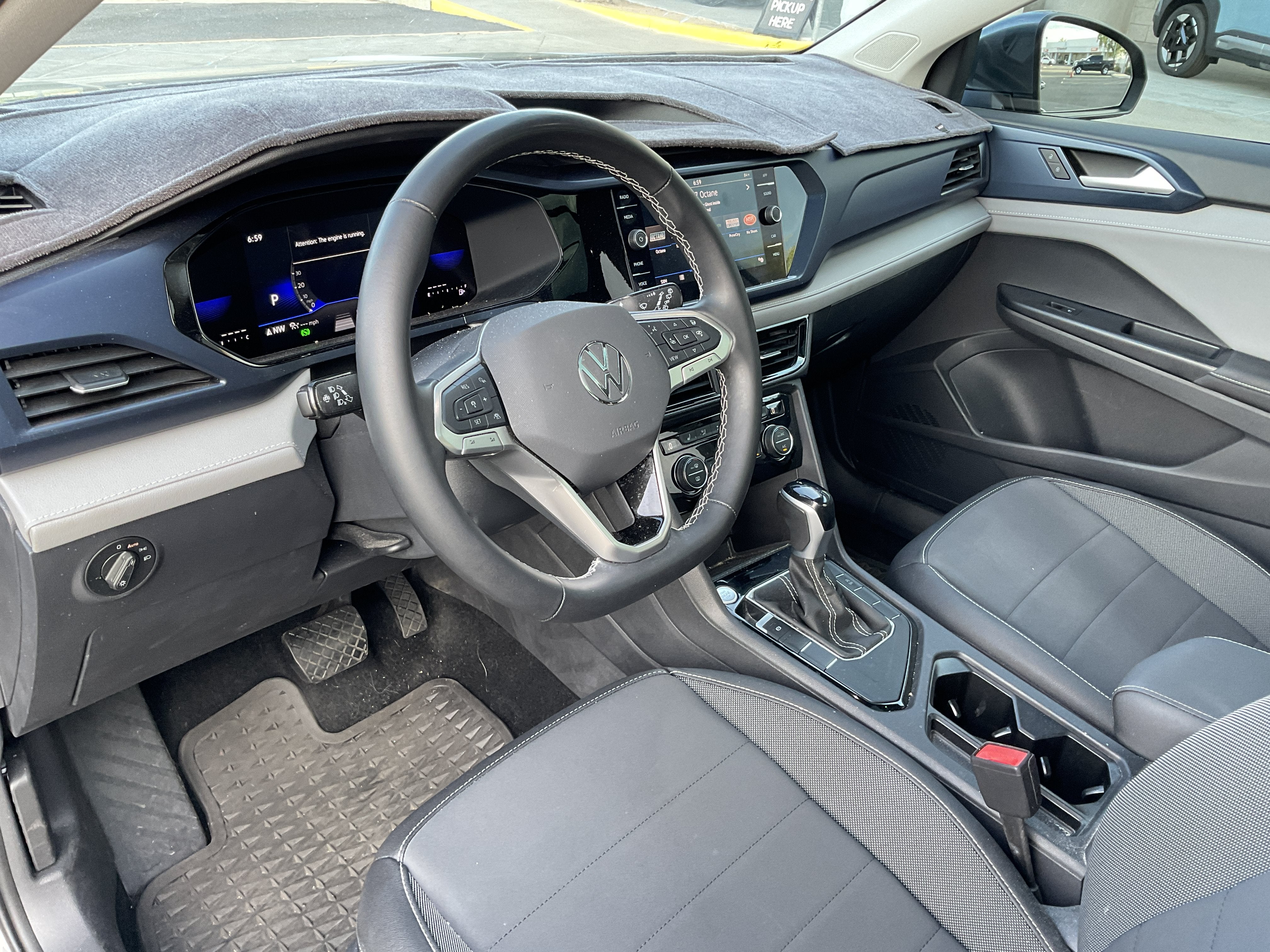 2024 Volkswagen Taos SE