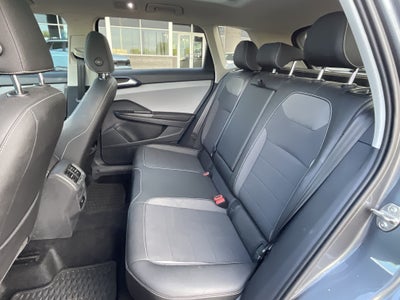2024 Volkswagen Taos SE