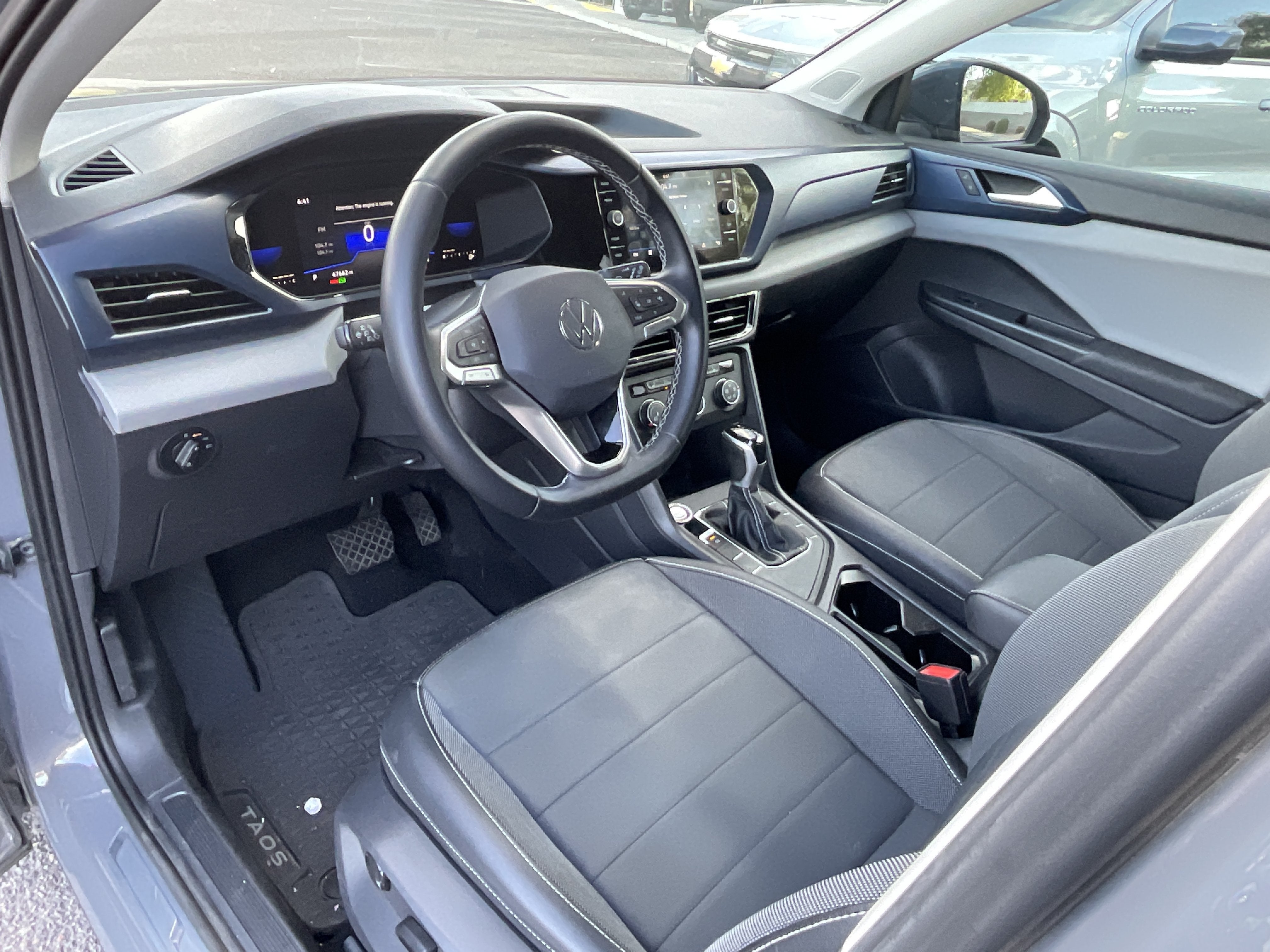 2022 Volkswagen Taos SE