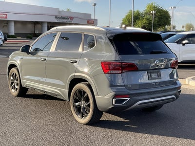 2022 Volkswagen Taos SE
