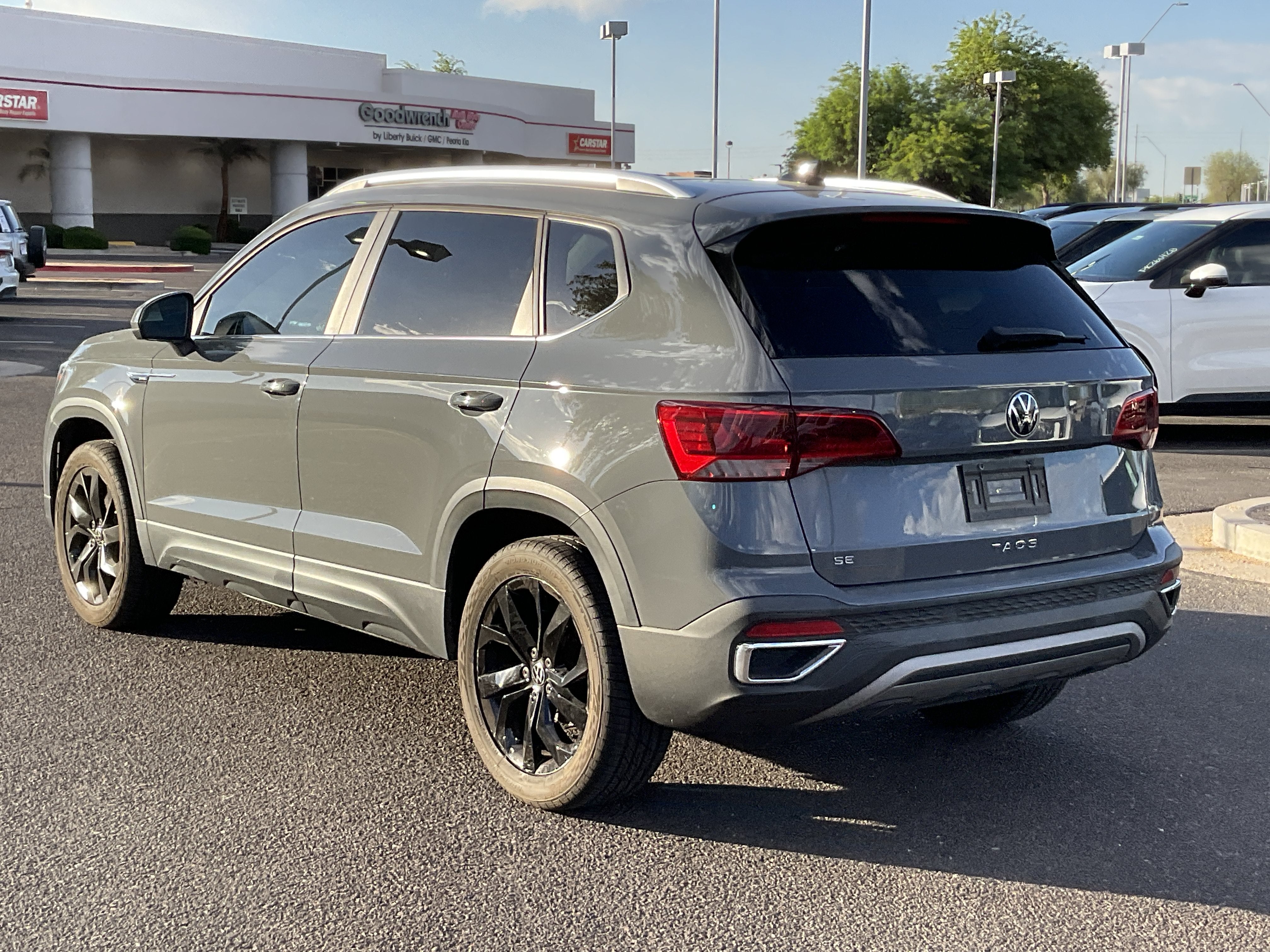 2022 Volkswagen Taos SE