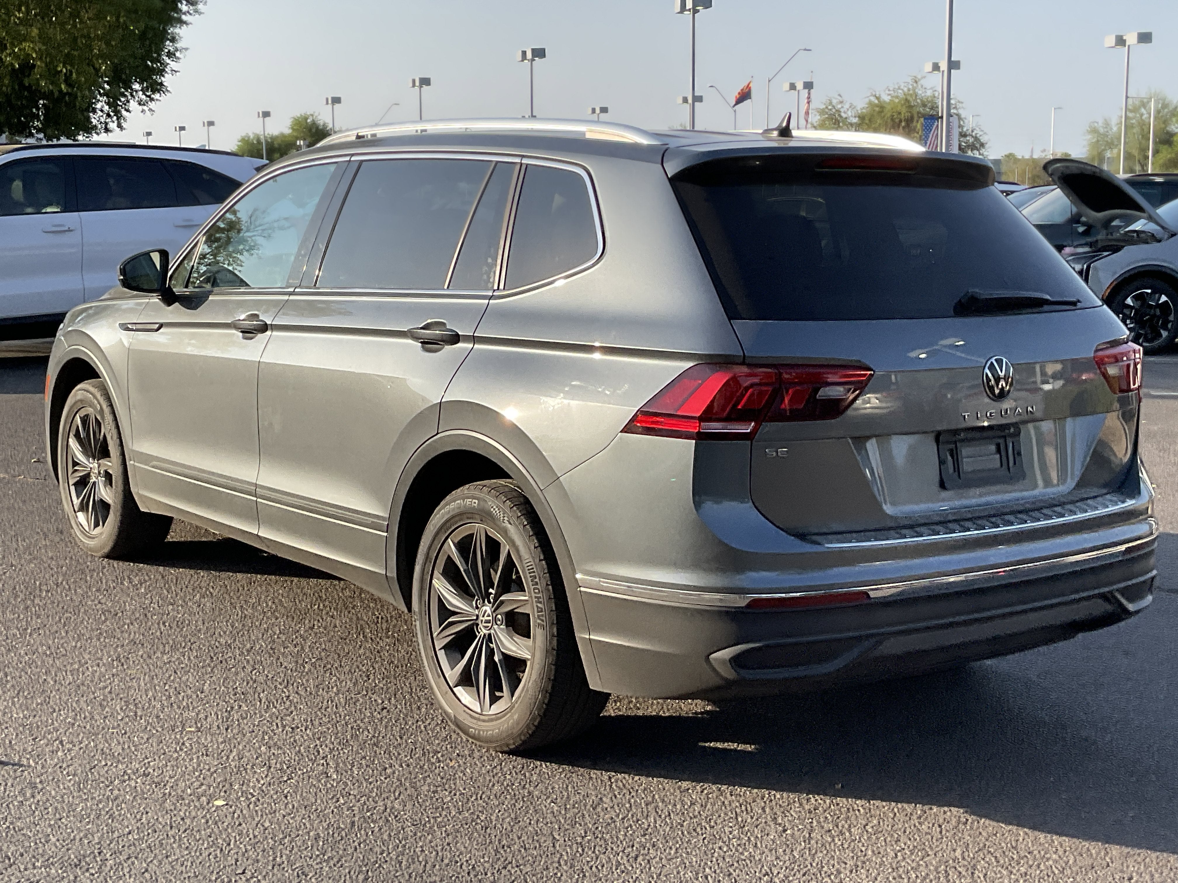 2023 Volkswagen Tiguan SE