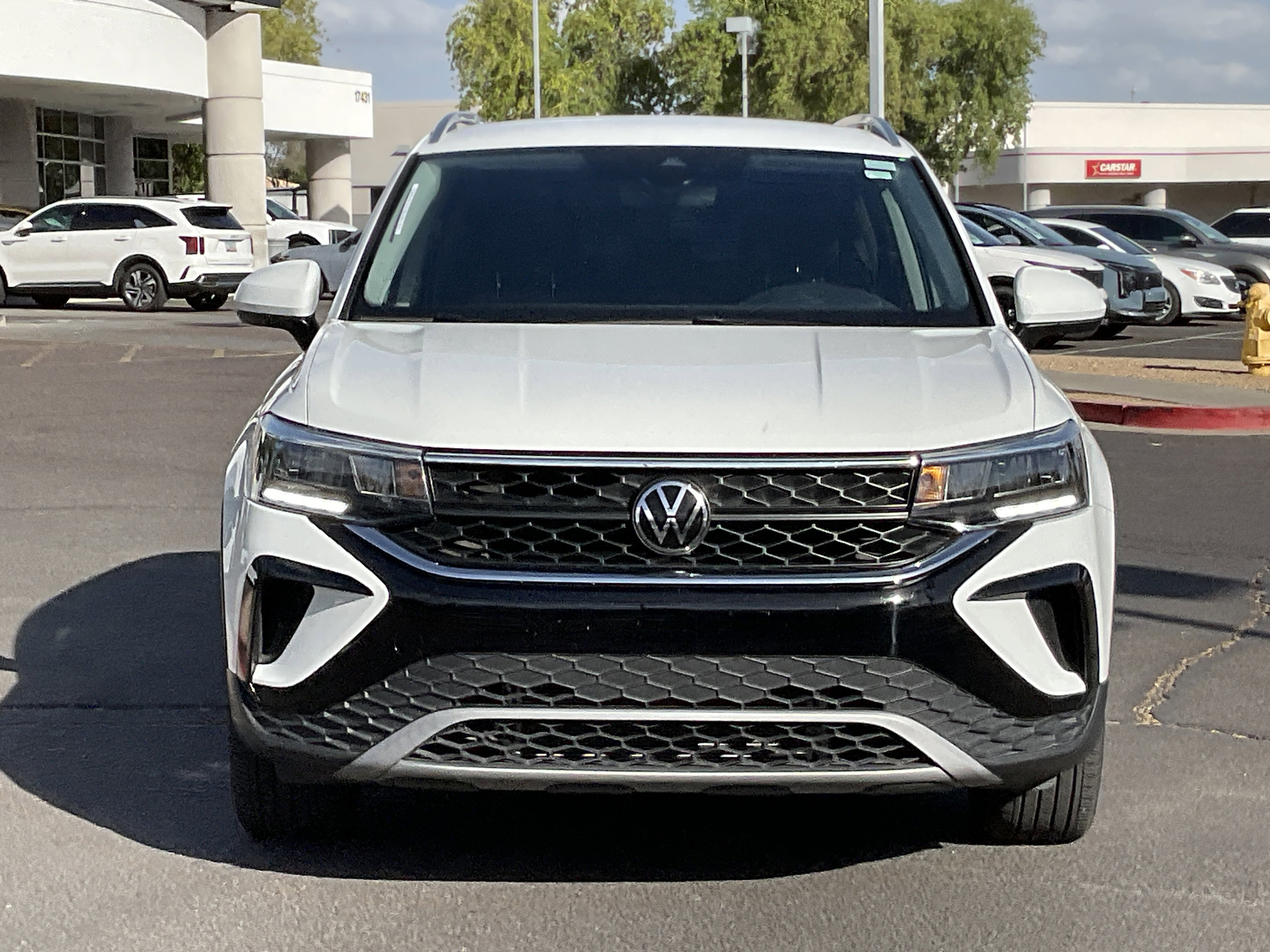 2024 Volkswagen Taos SE