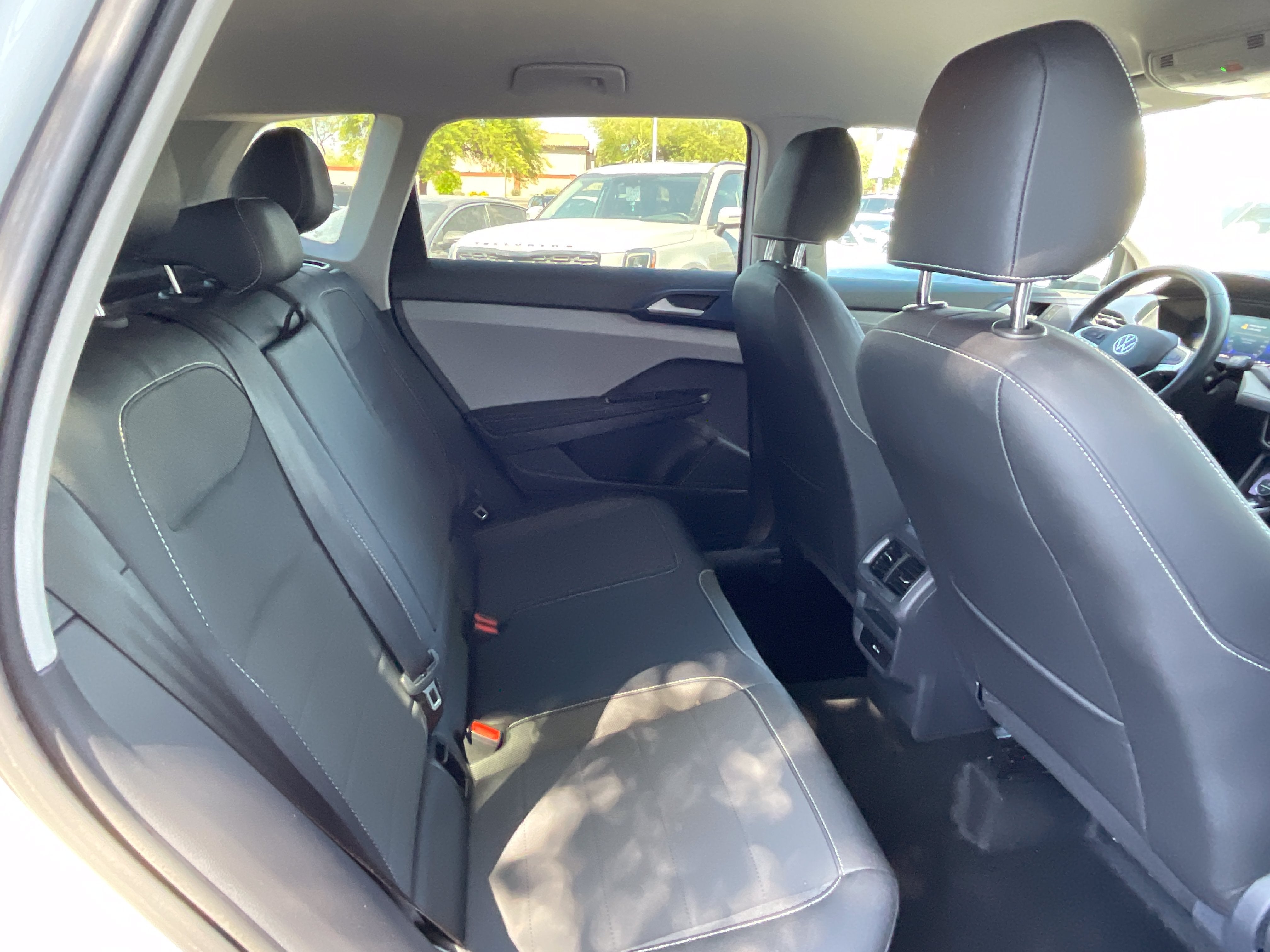 2024 Volkswagen Taos SE**1 OWNER CLN CF**