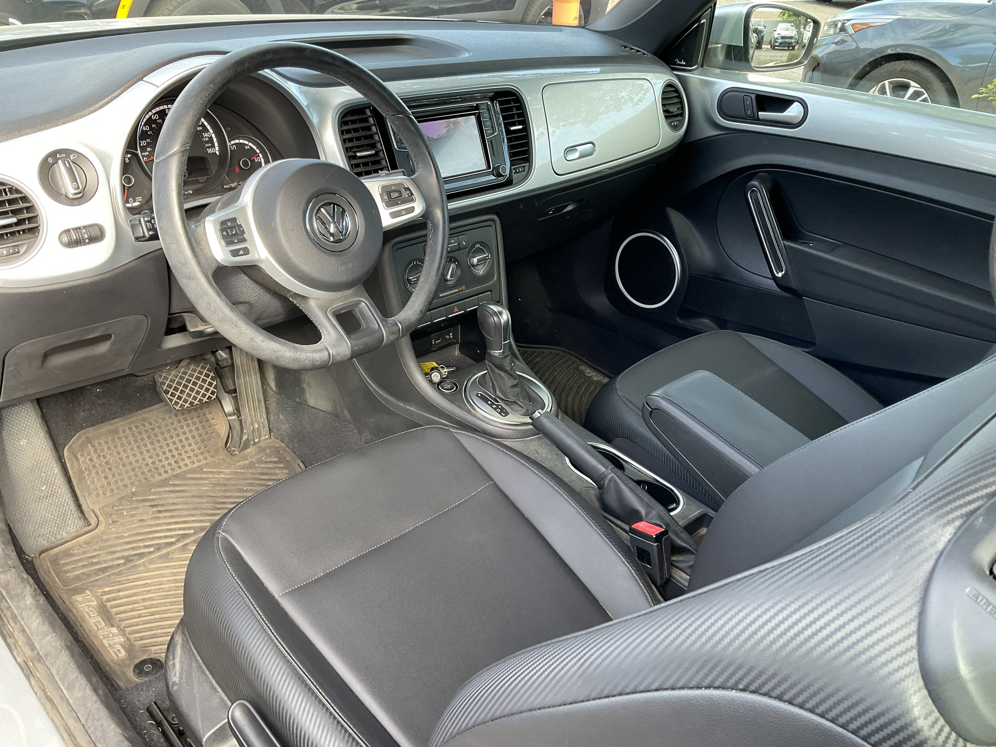 2016 Volkswagen Beetle Convertible 1.8T SEL