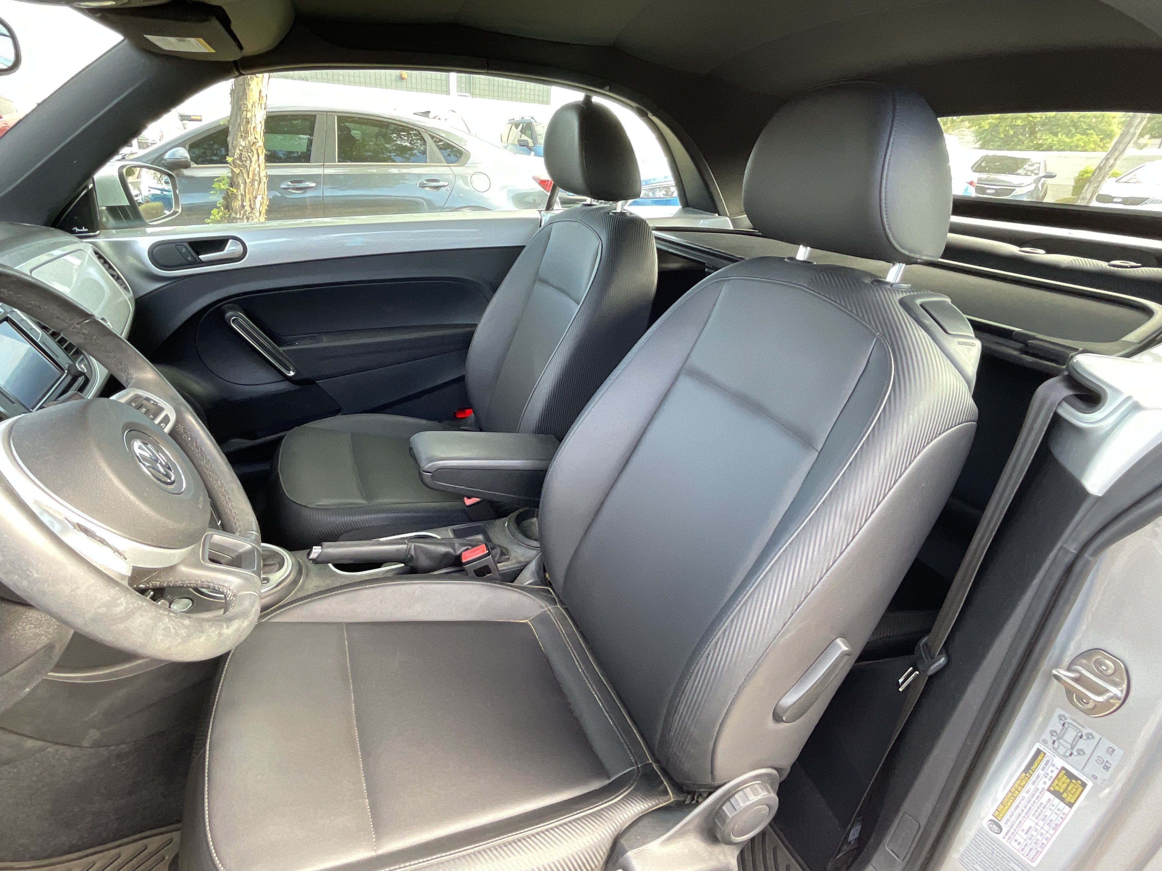 2016 Volkswagen Beetle Convertible 1.8T SEL