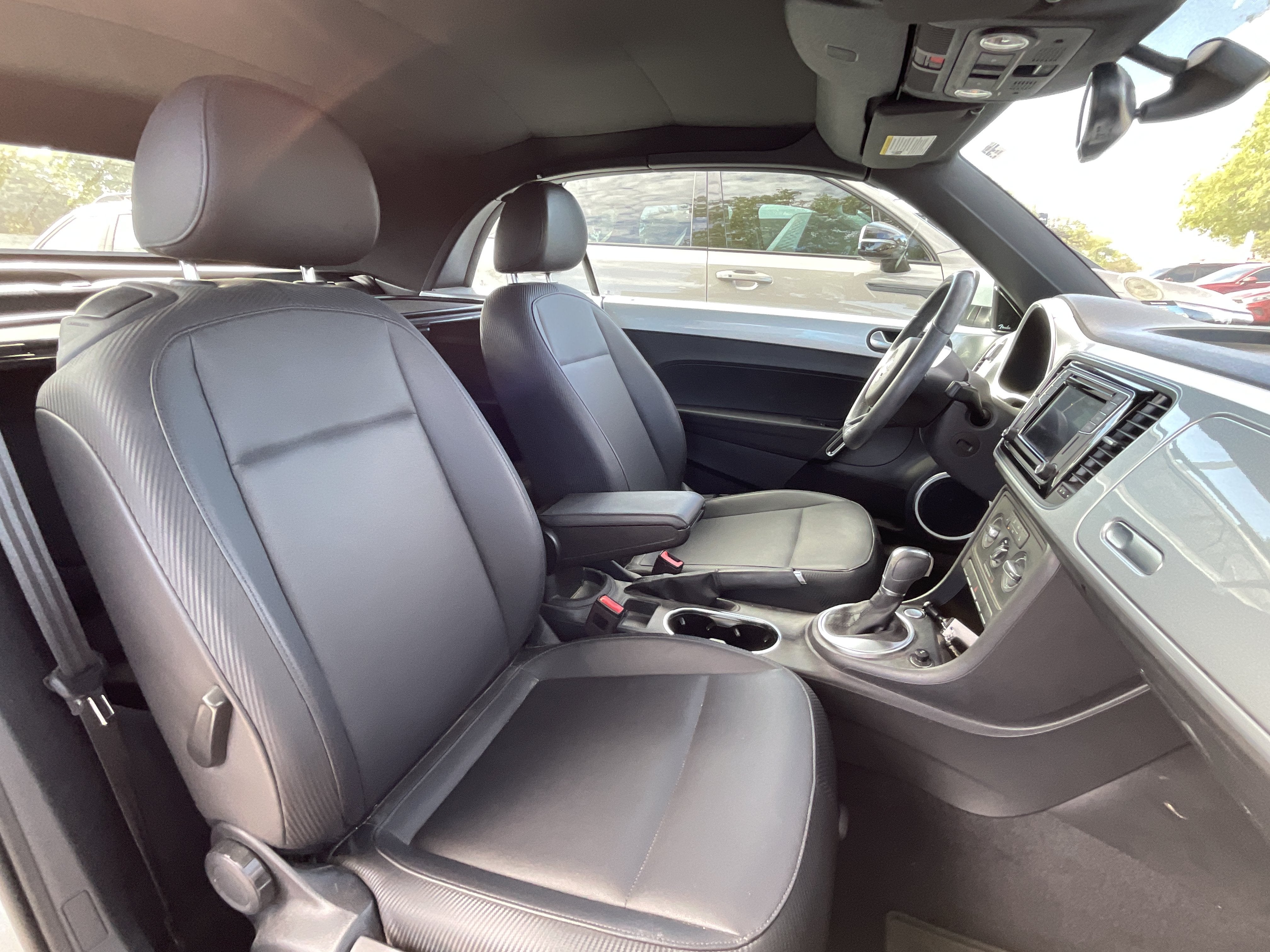 2016 Volkswagen Beetle Convertible 1.8T SEL