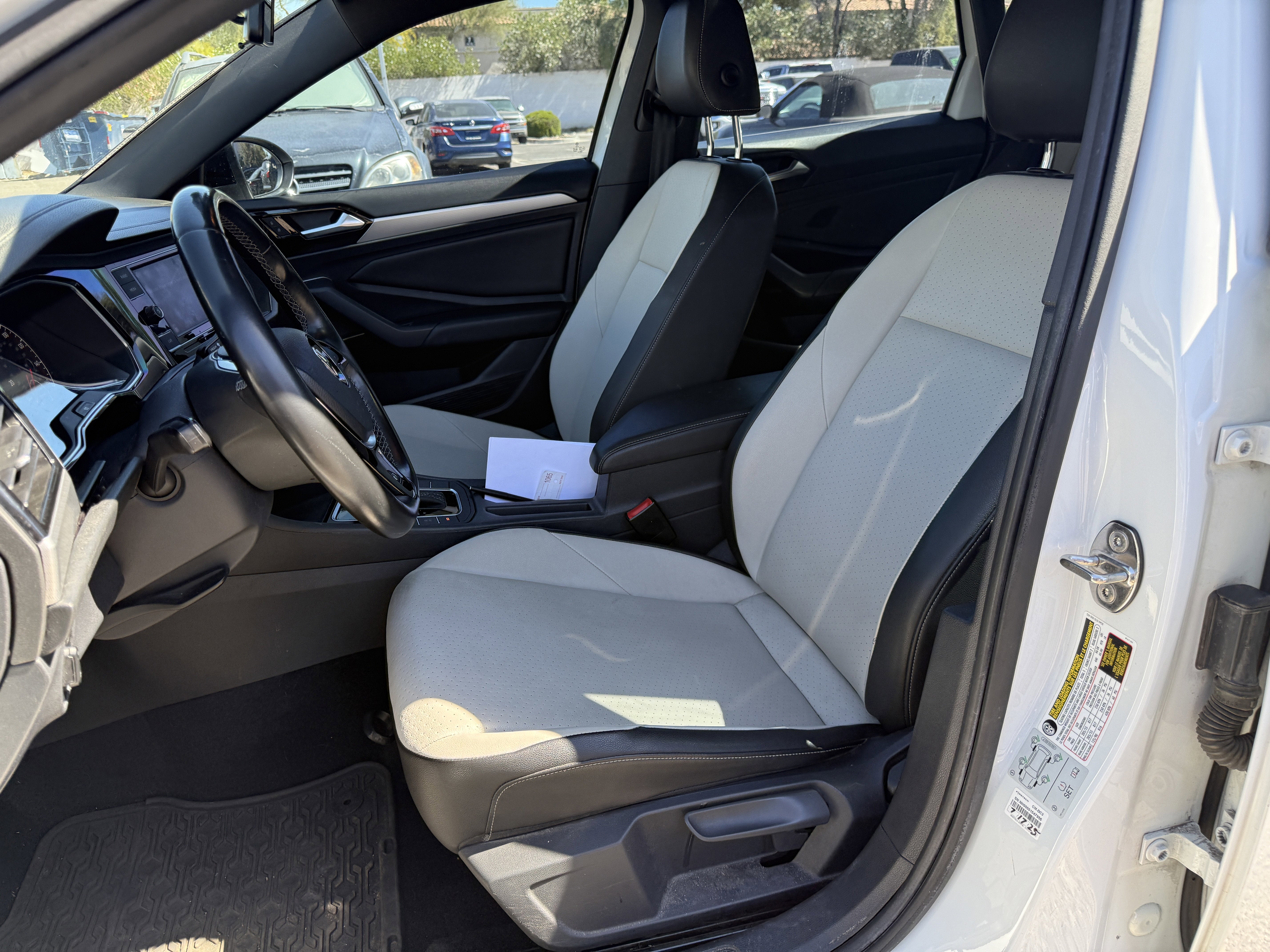 2019 Volkswagen Jetta R-Line