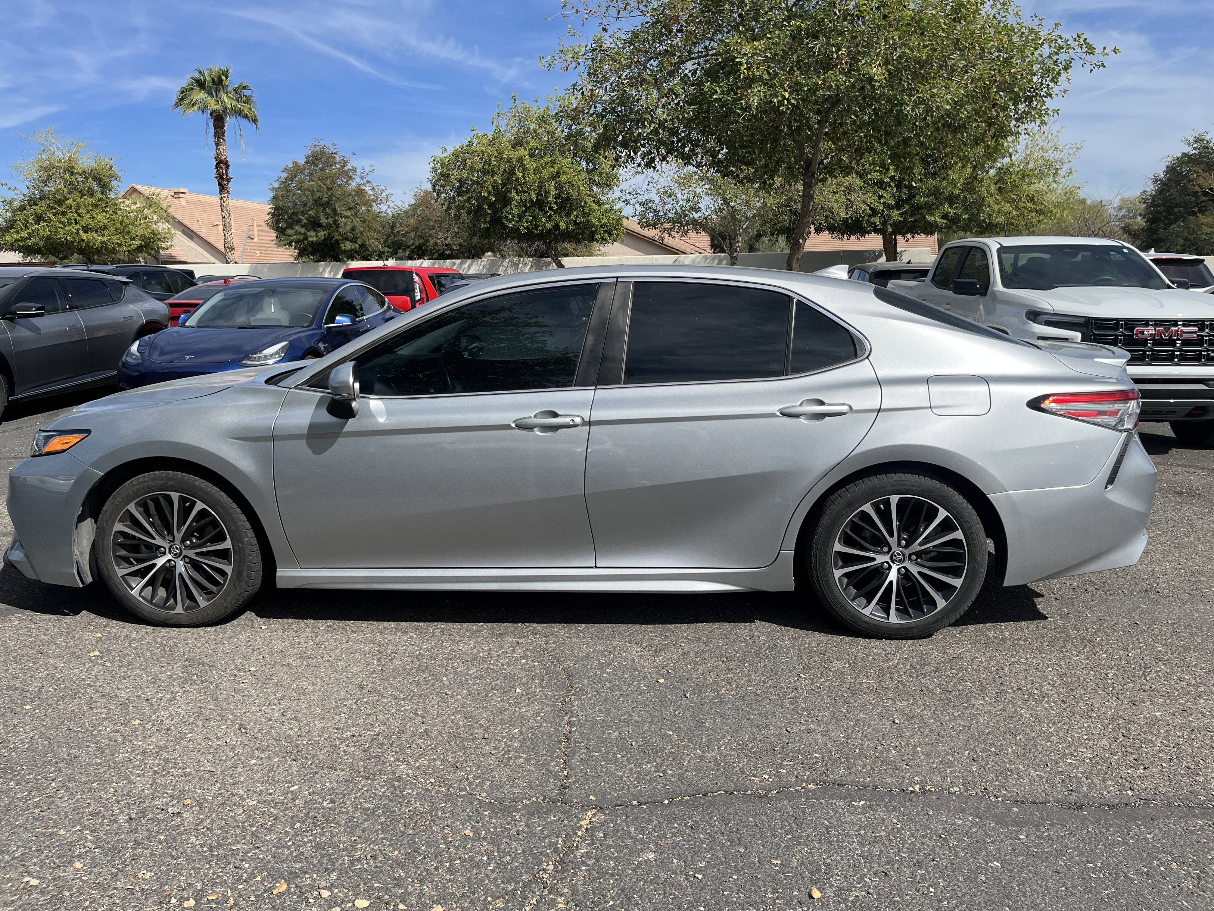 2019 Toyota Camry SEL* CLEAN CARFAX/ 1 OWNER