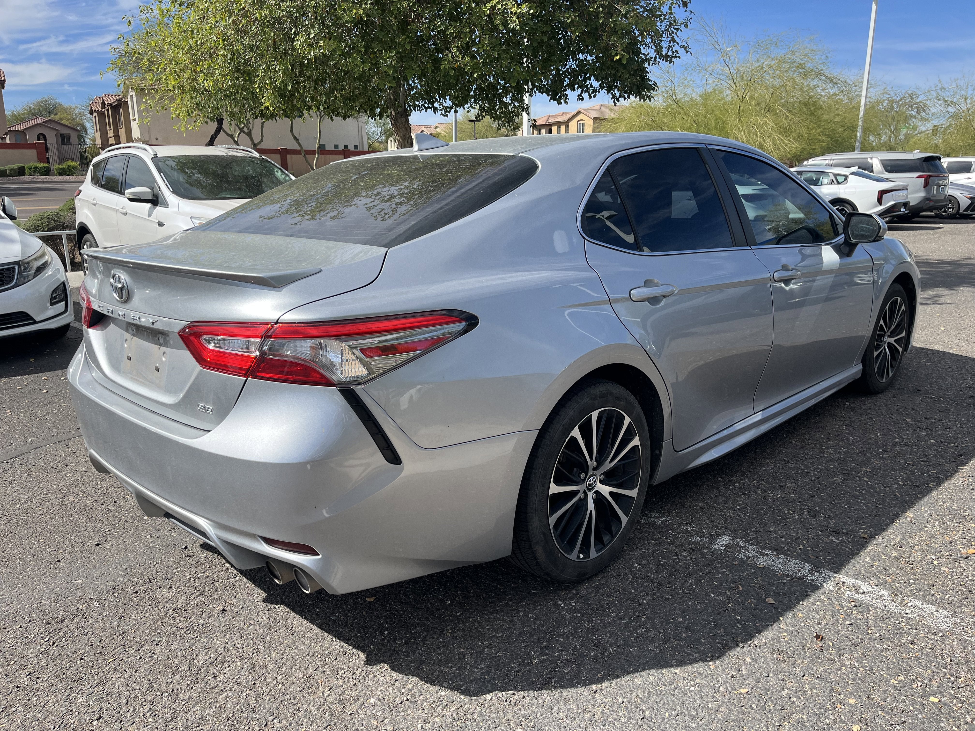 2019 Toyota Camry SEL* CLEAN CARFAX/ 1 OWNER