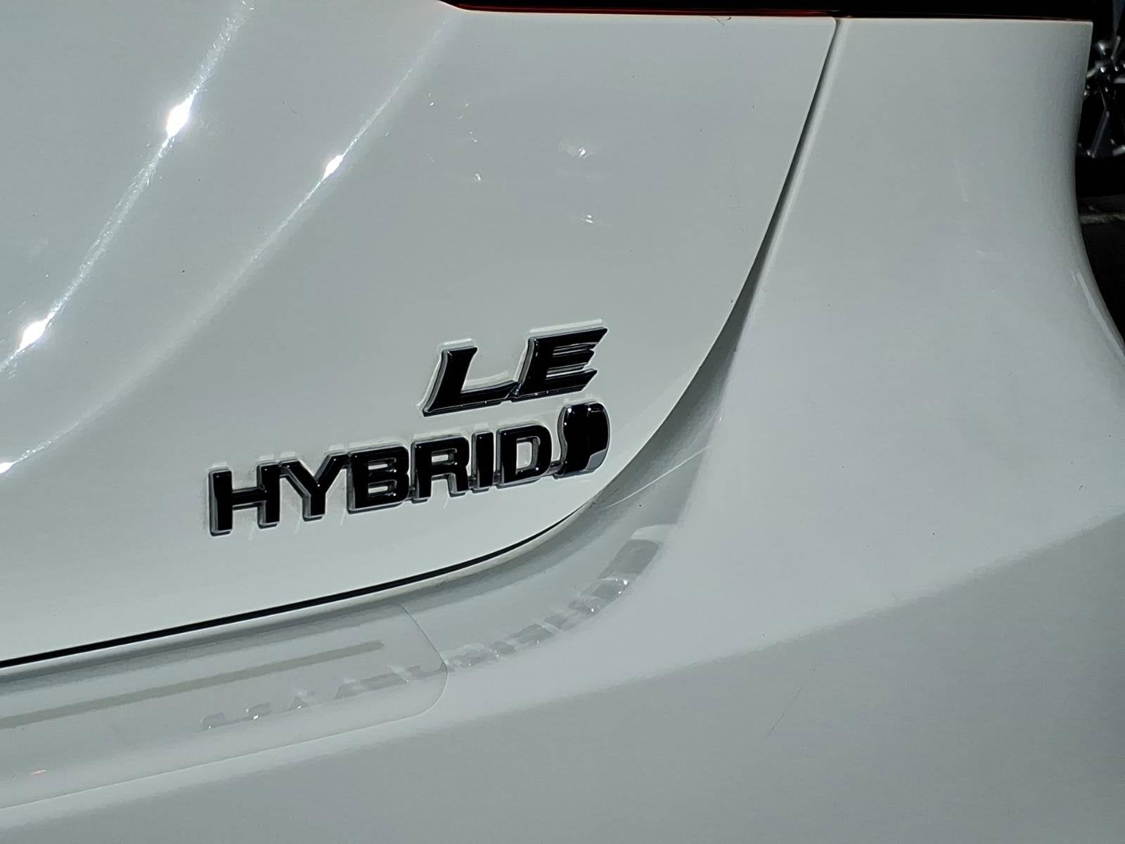 2023 Toyota Camry Hybrid LE
