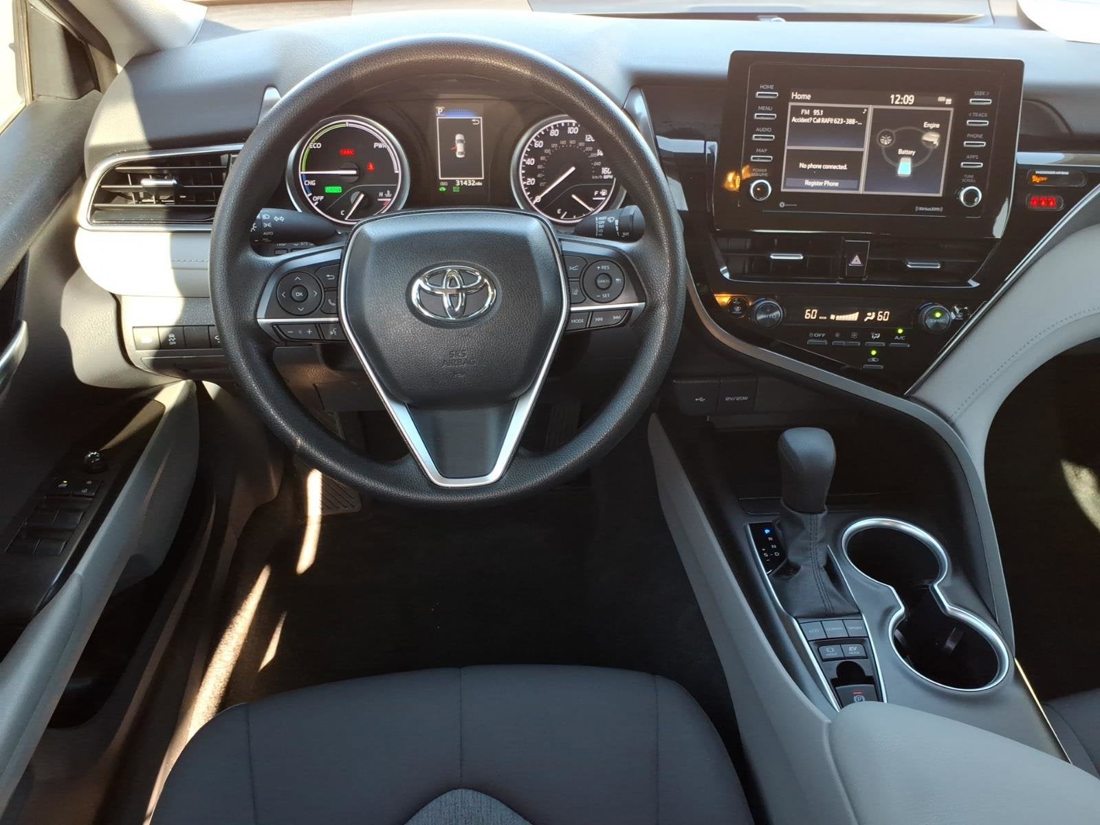2023 Toyota Camry Hybrid LE