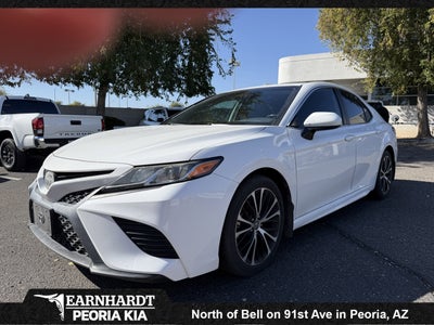 2020 Toyota Camry SE* CLEAN CARFAX