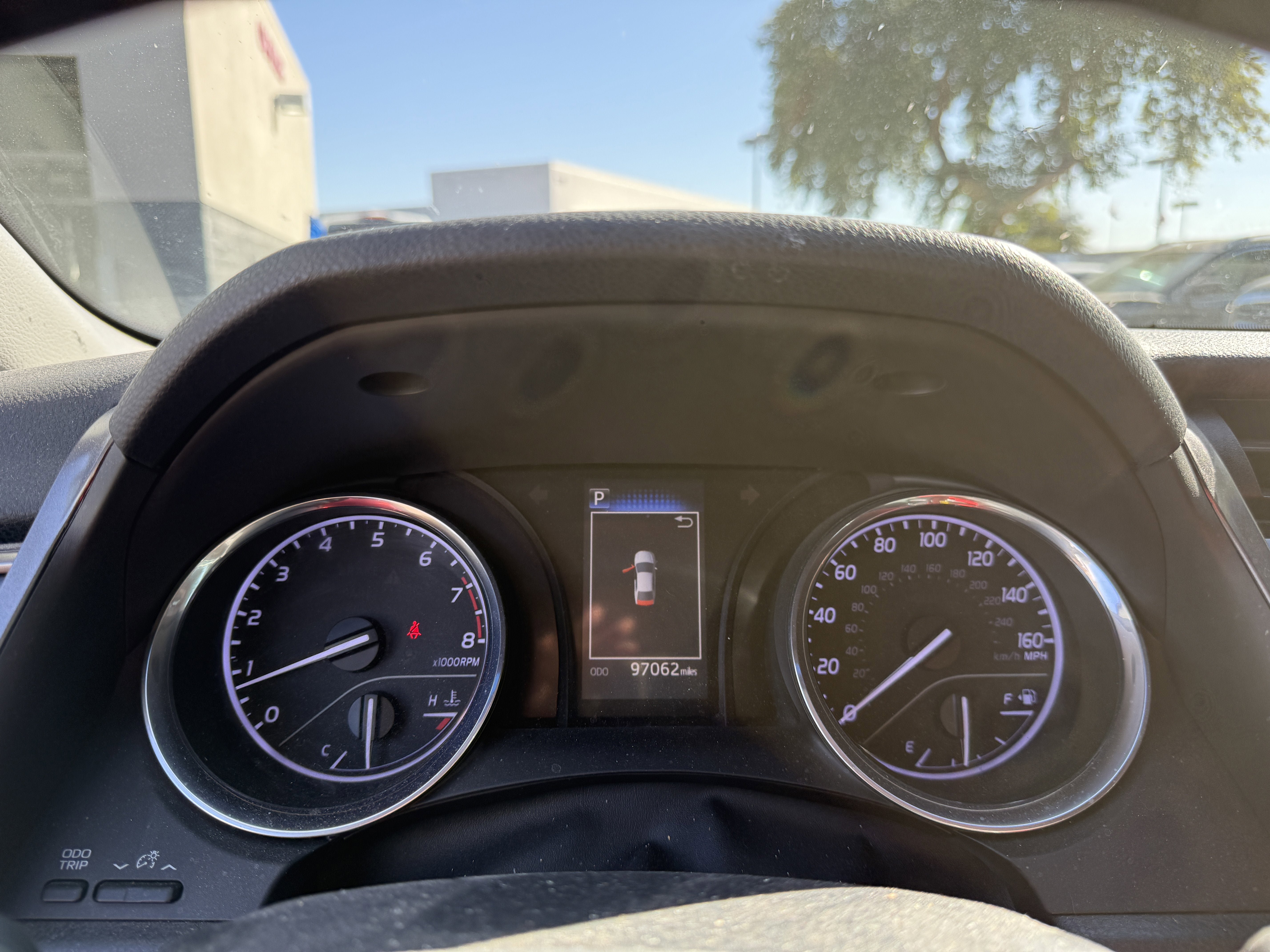 2020 Toyota Camry SE* CLEAN CARFAX