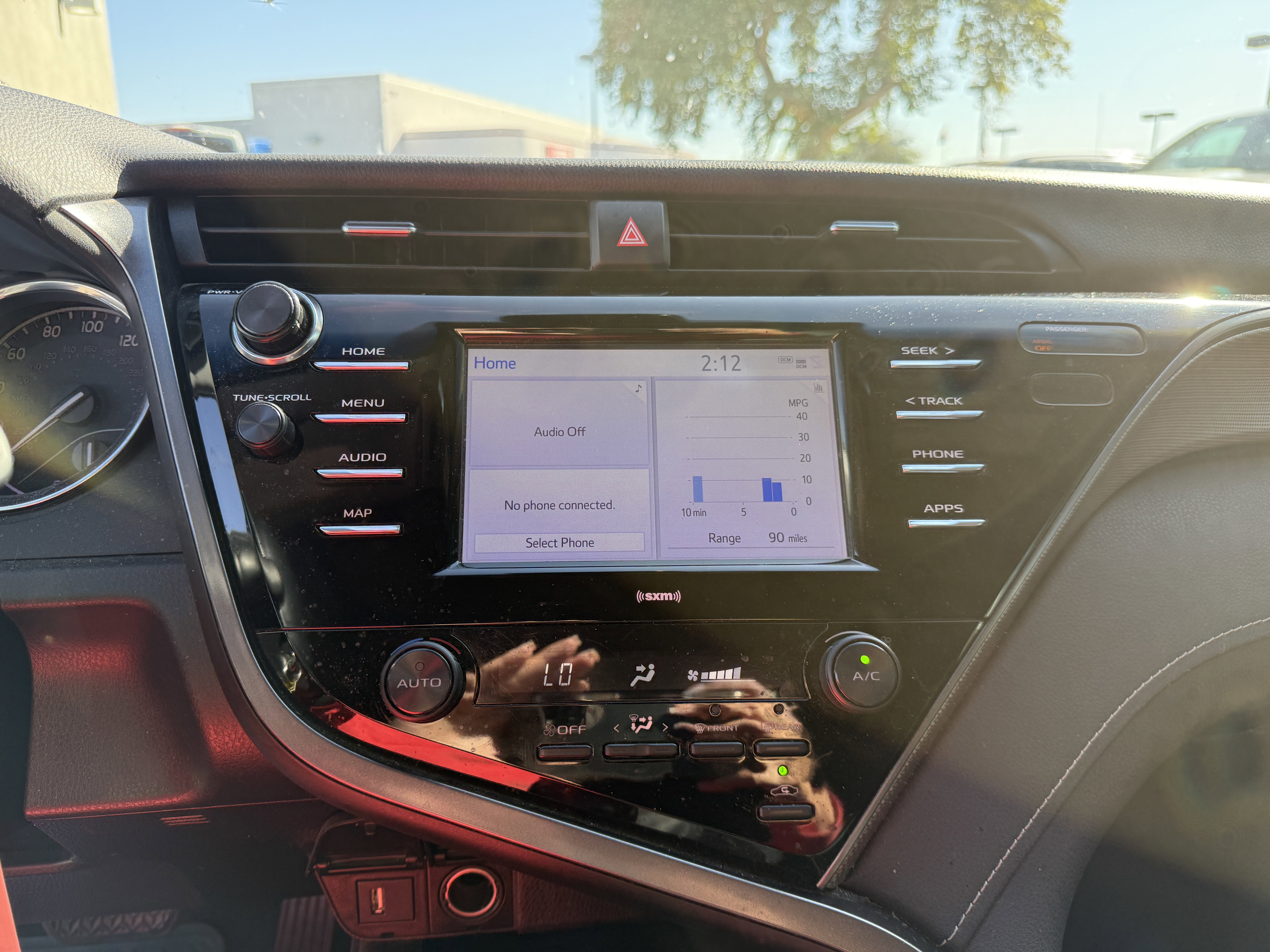 2020 Toyota Camry SE* CLEAN CARFAX