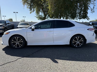 2020 Toyota Camry SE* CLEAN CARFAX