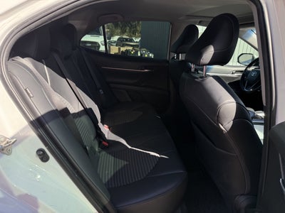 2020 Toyota Camry SE* CLEAN CARFAX