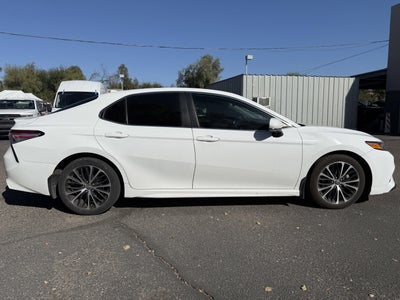 2020 Toyota Camry SE* CLEAN CARFAX