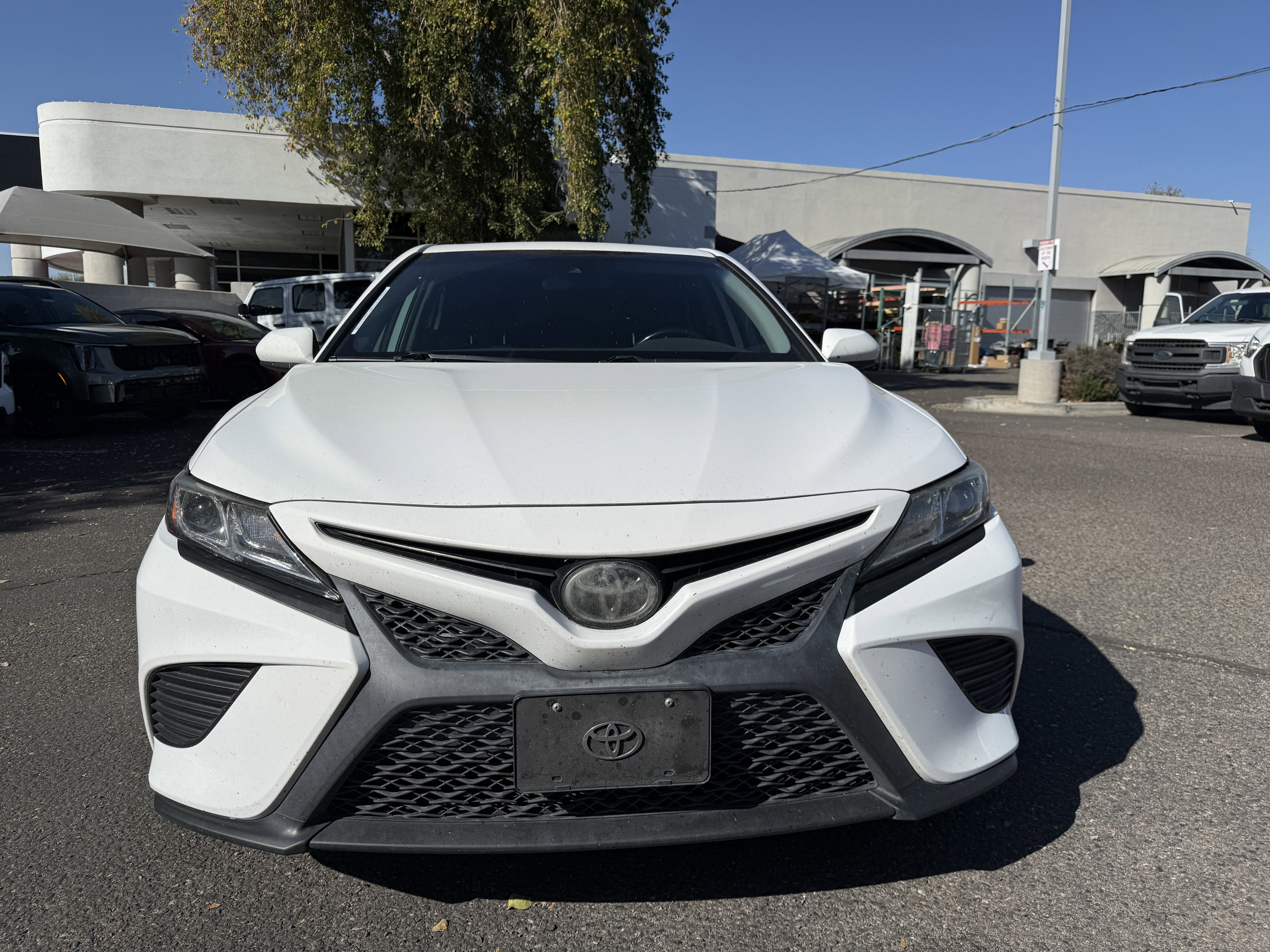 2020 Toyota Camry SE* CLEAN CARFAX